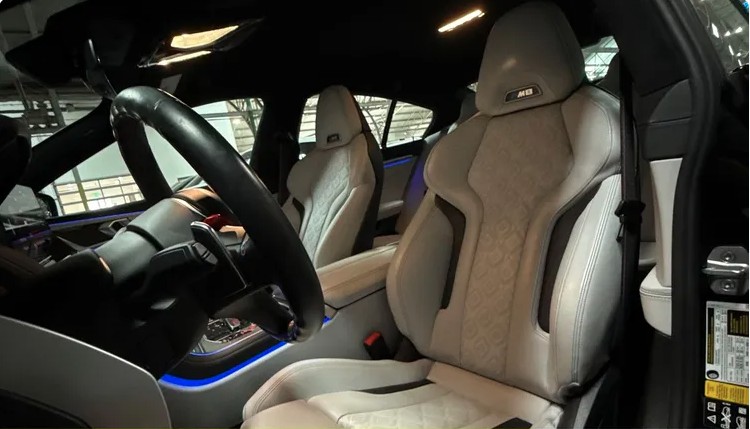 2023 BMW M8 Competition AWD
