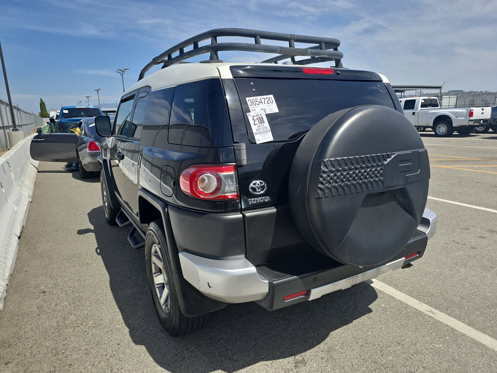 2014 Toyota FJ Cruiser Base AWD