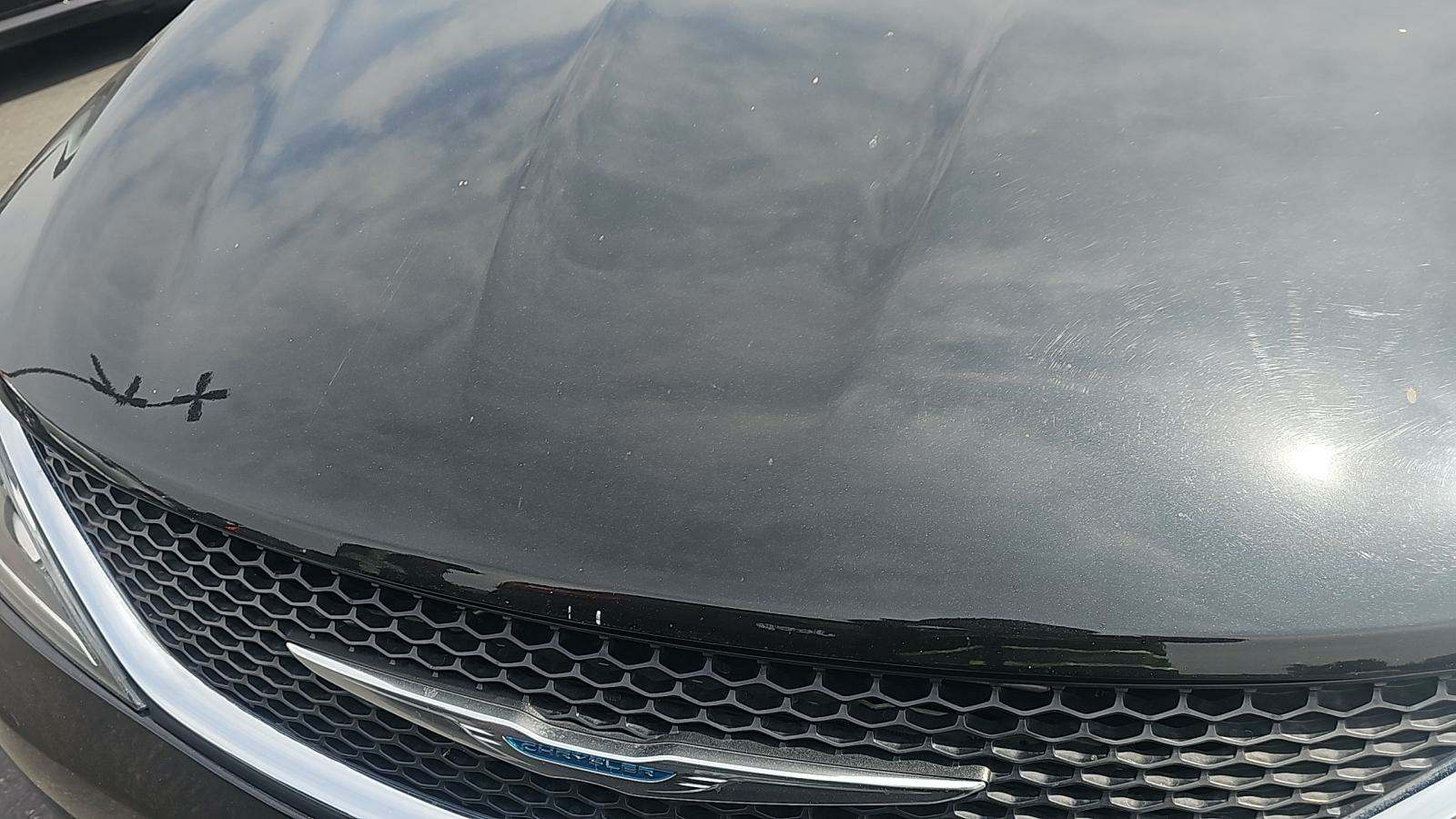 2020 Chrysler Pacifica Hybrid Touring L FWD