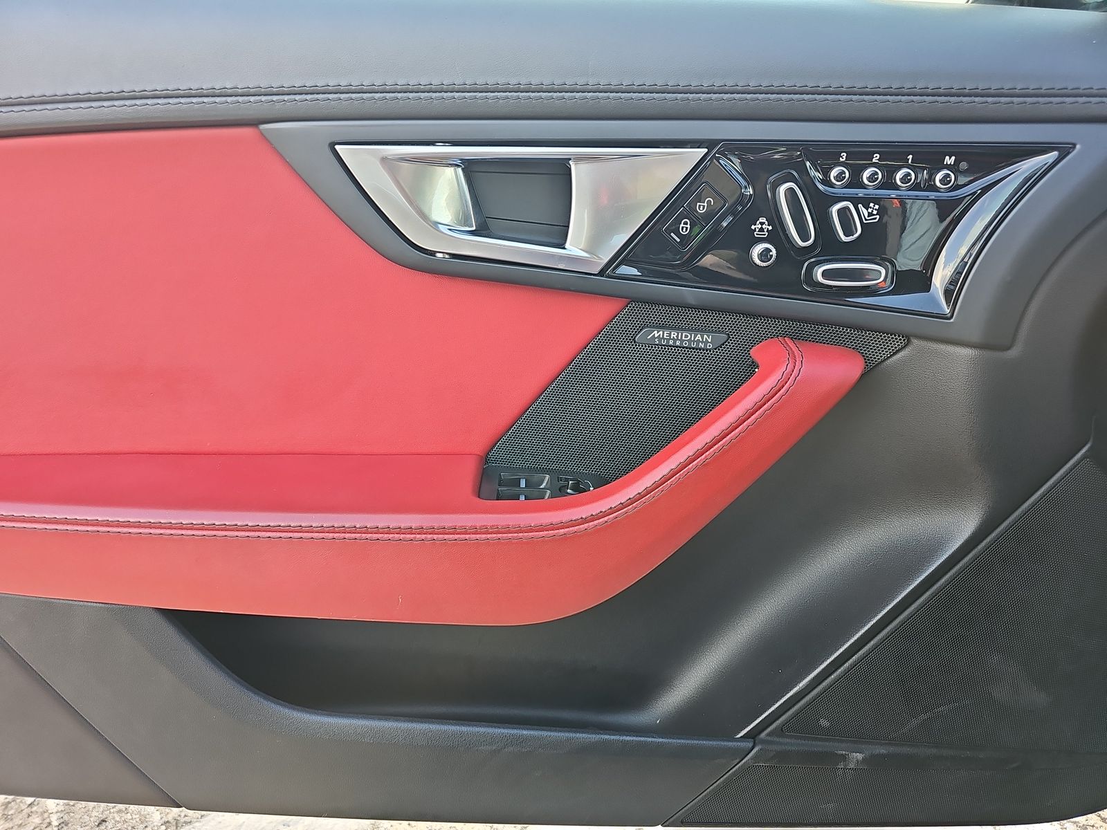2014 Jaguar F-TYPE V8 S RWD