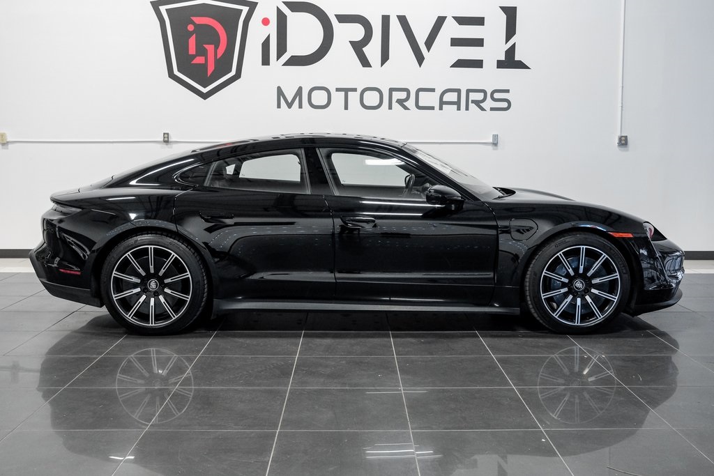 2022 Porsche Taycan 4S AWD