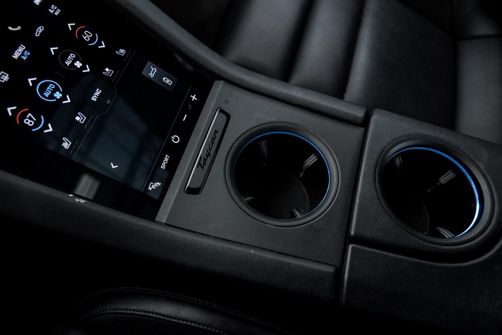 2022 Porsche Taycan 4S AWD