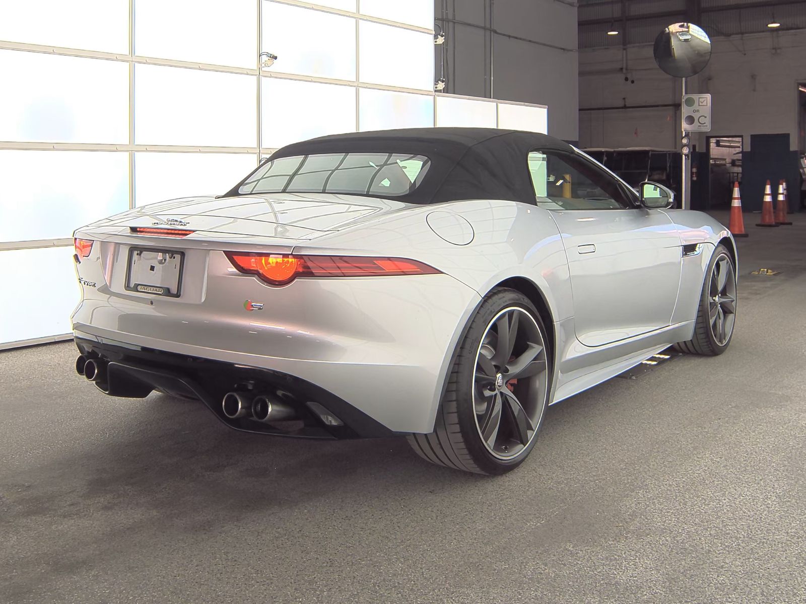 2014 Jaguar F-TYPE V8 S RWD