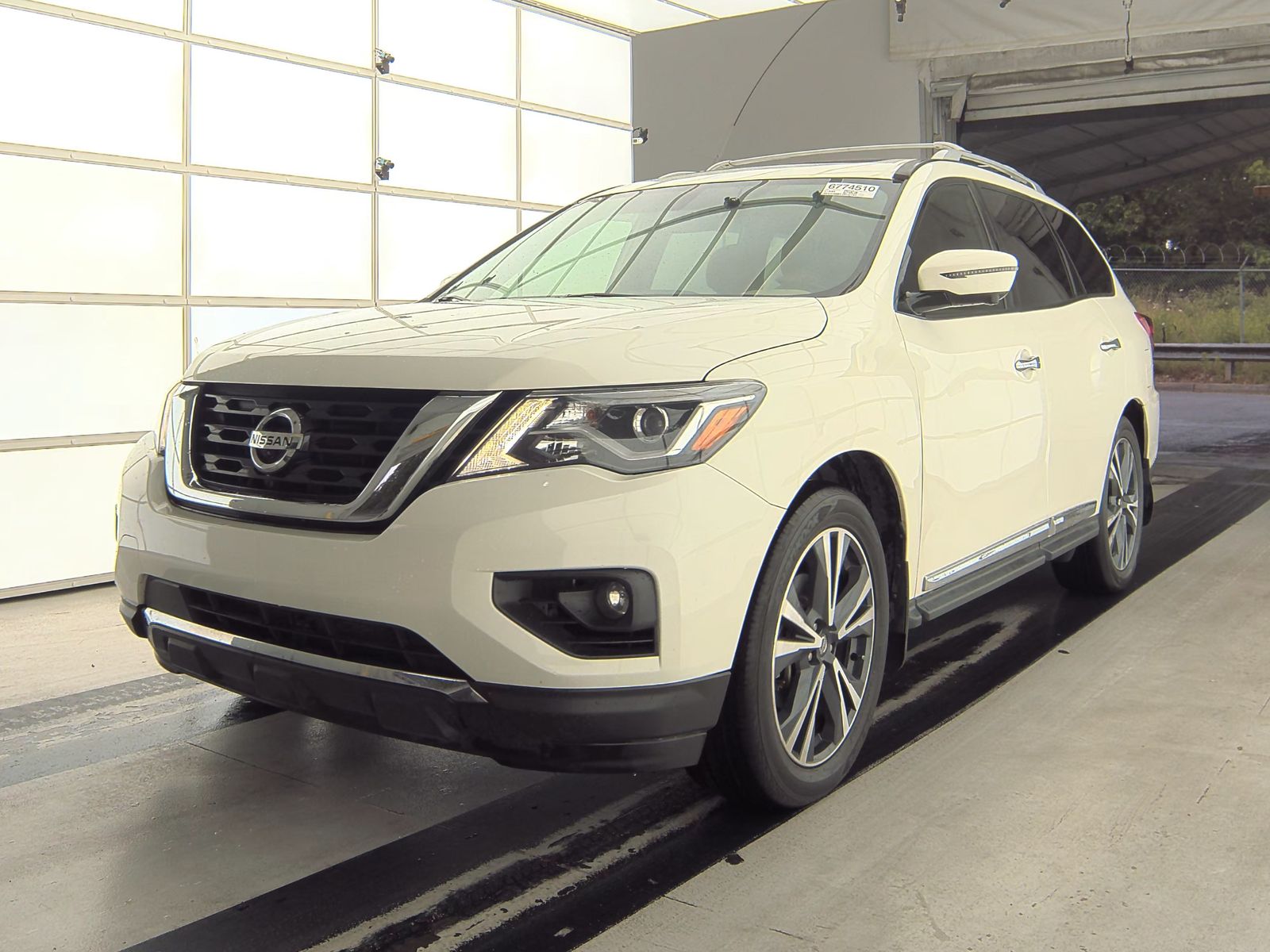 2020 Nissan Pathfinder Platinum FWD