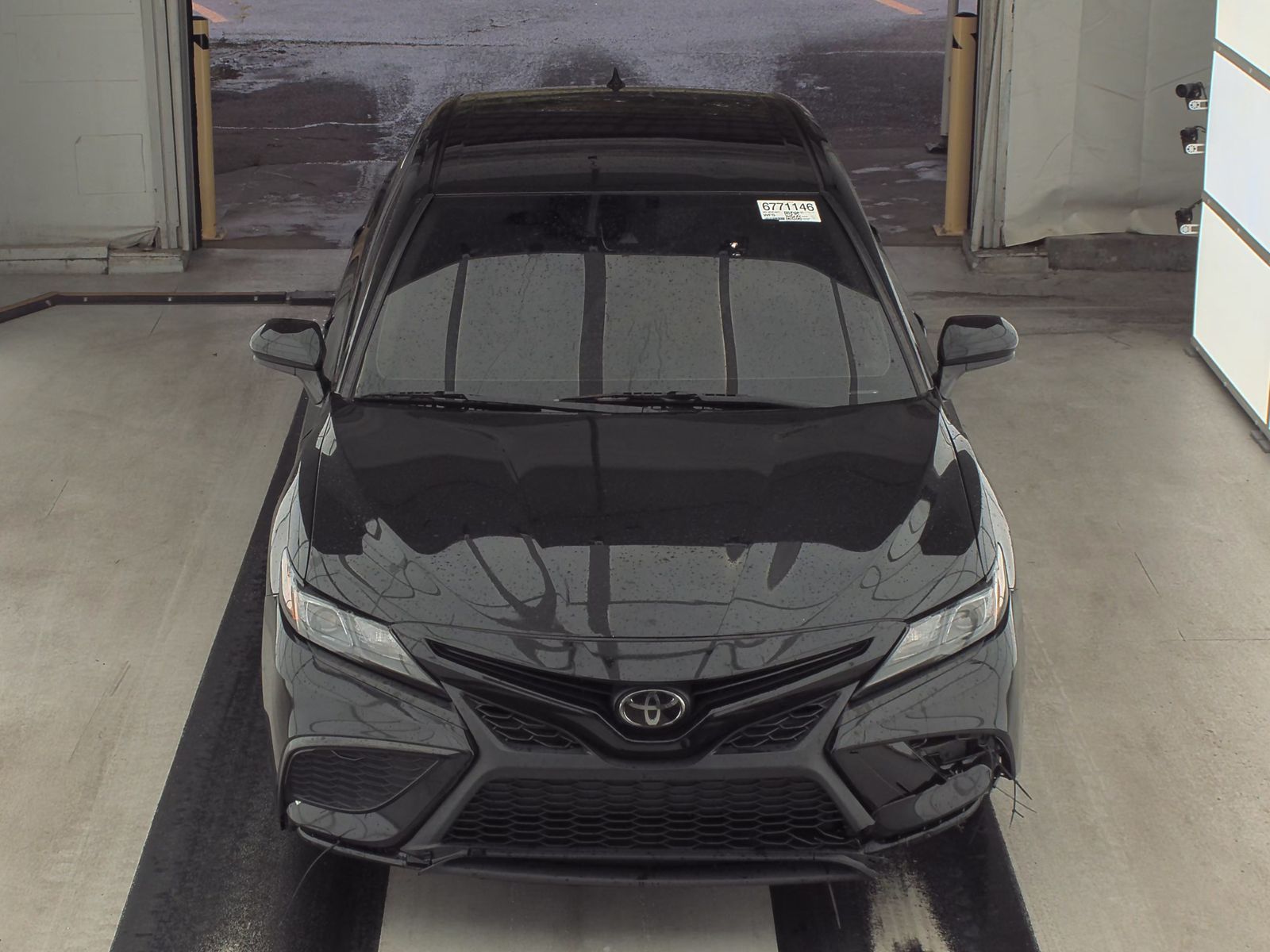 2021 Toyota Camry SE FWD