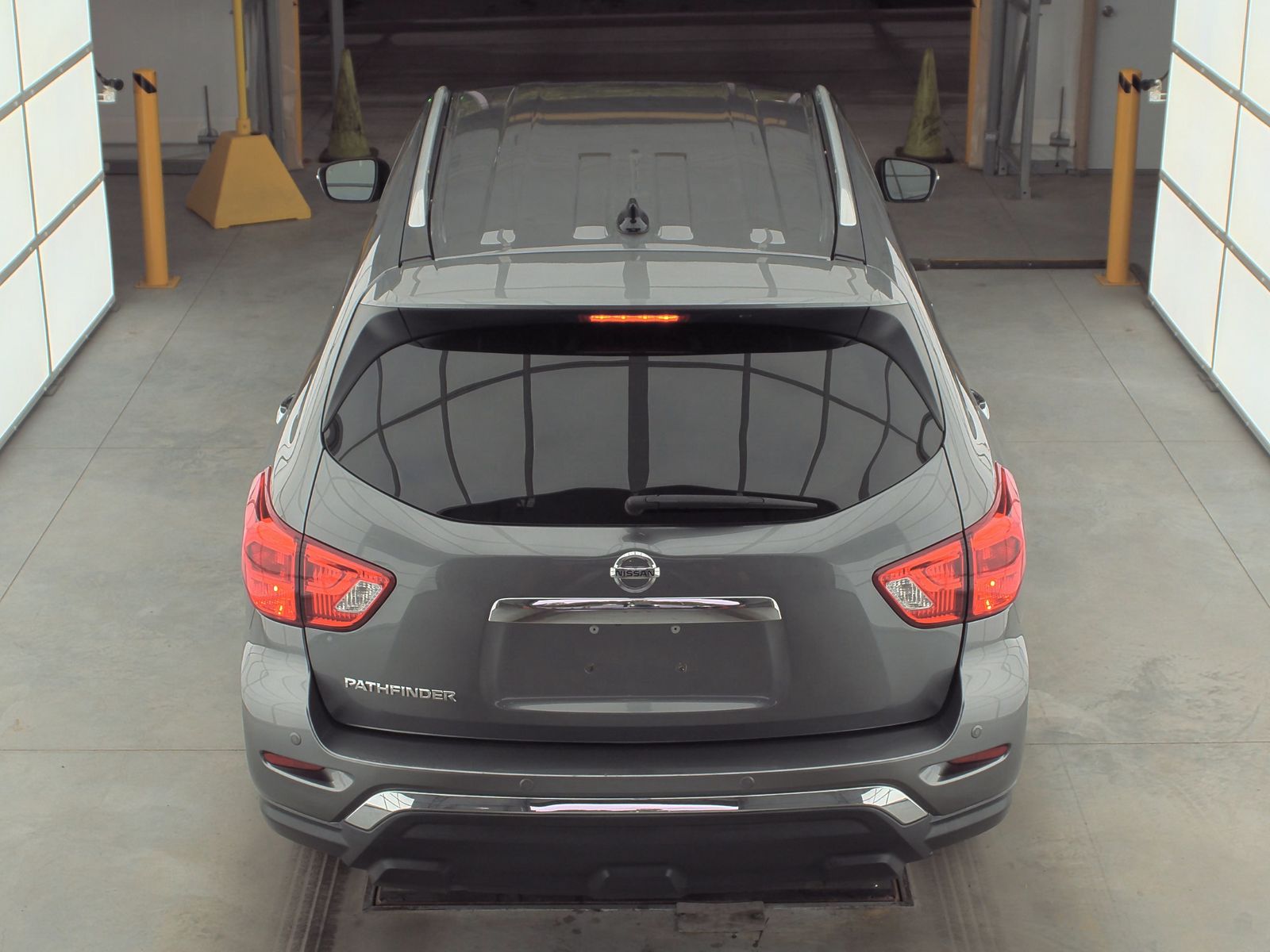 2018 Nissan Pathfinder SL FWD