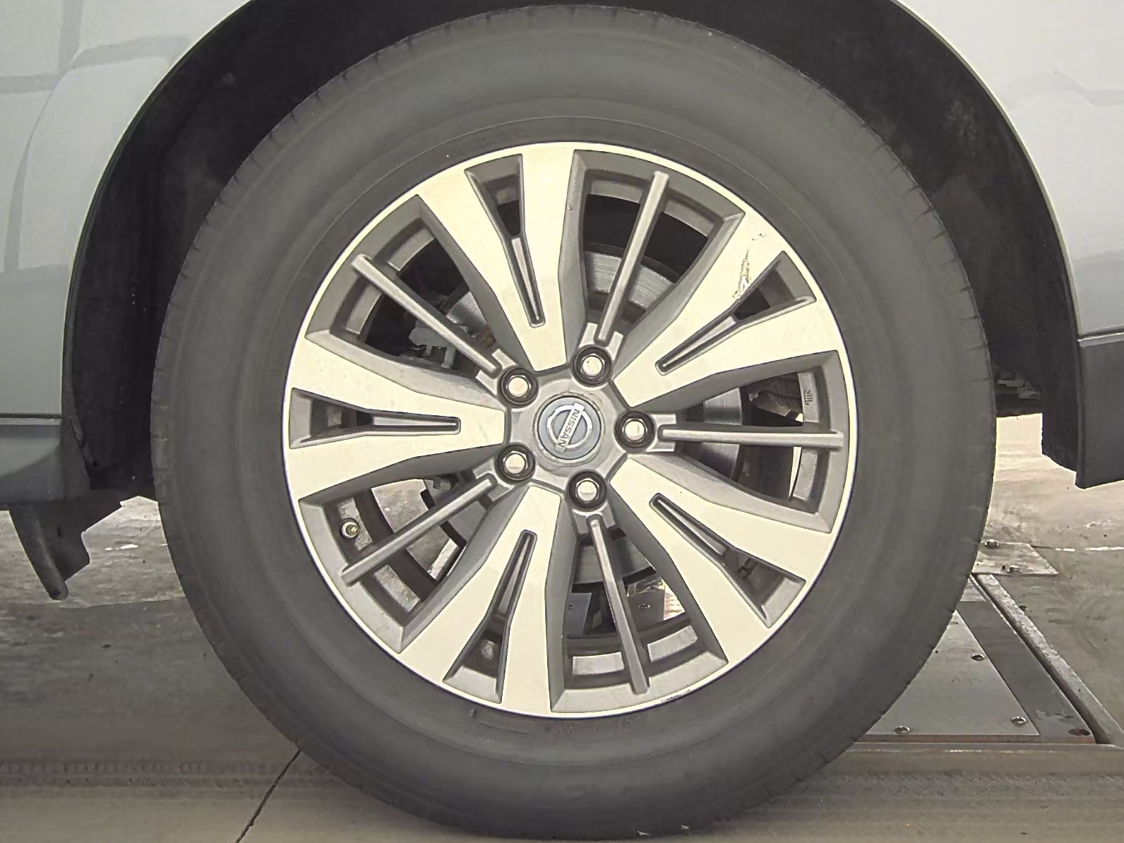 2018 Nissan Pathfinder SL FWD