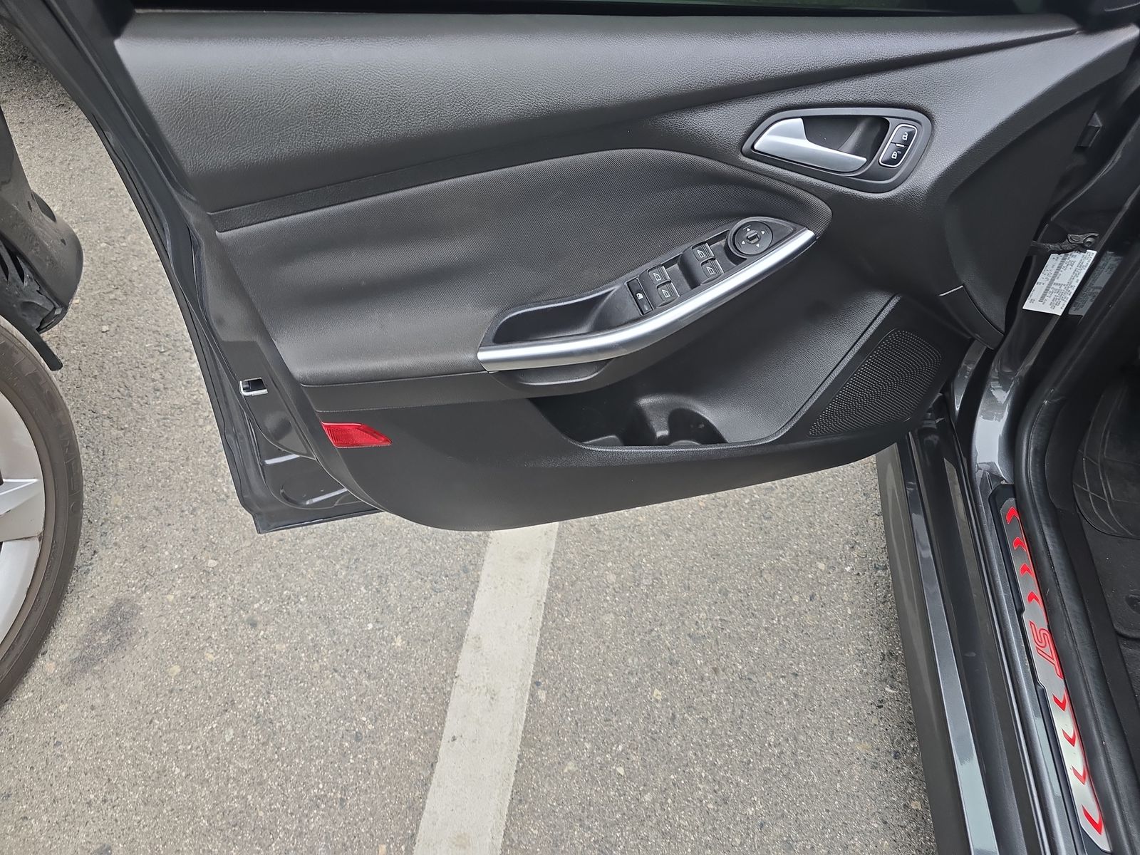 2017 Ford Focus ST FWD