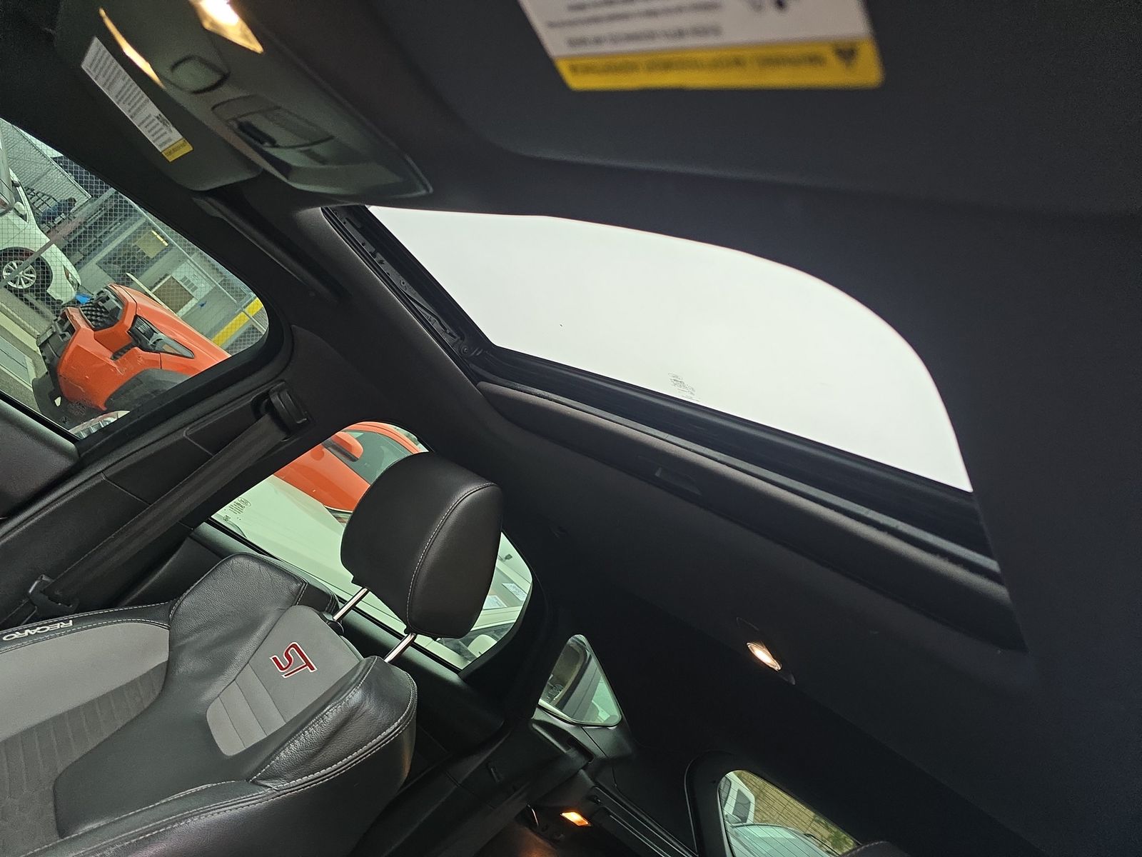 2017 Ford Focus ST FWD