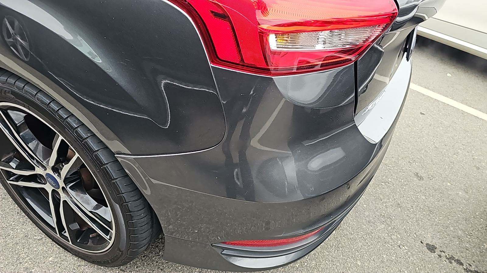 2017 Ford Focus ST FWD