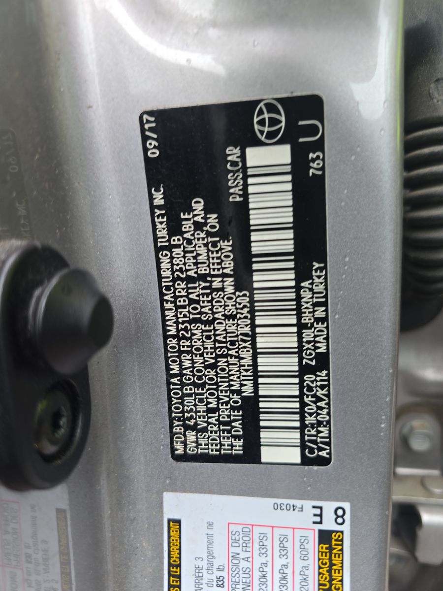 2018 Toyota C-HR XLE FWD