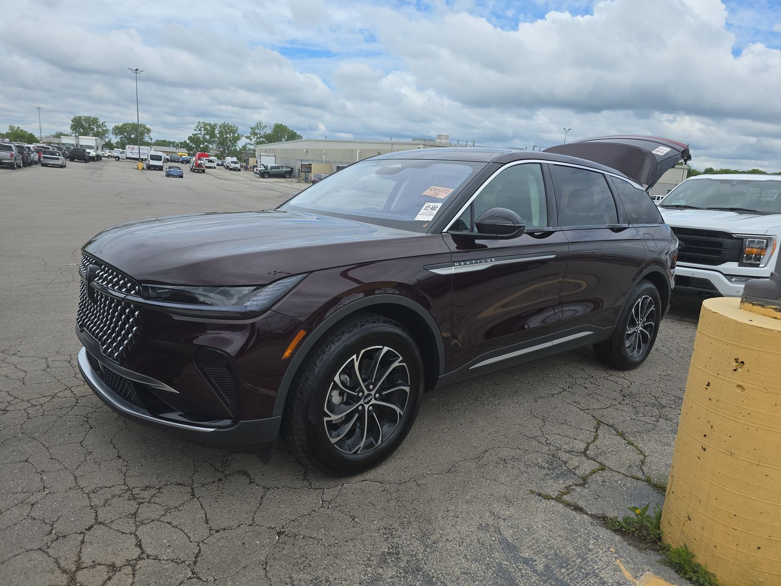 2025 Lincoln Nautilus Premiere AWD