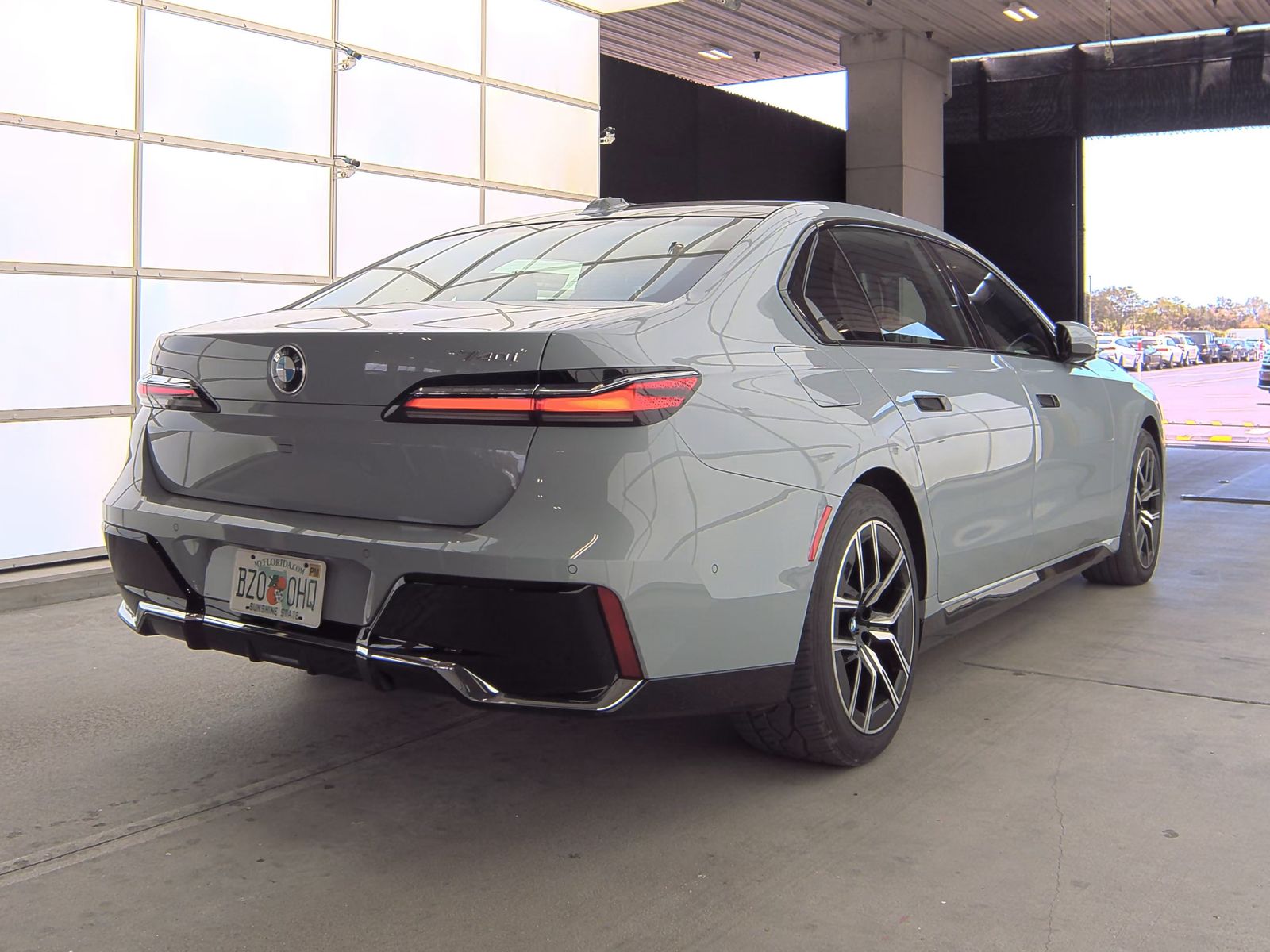 2024 BMW 7 Series 740i RWD