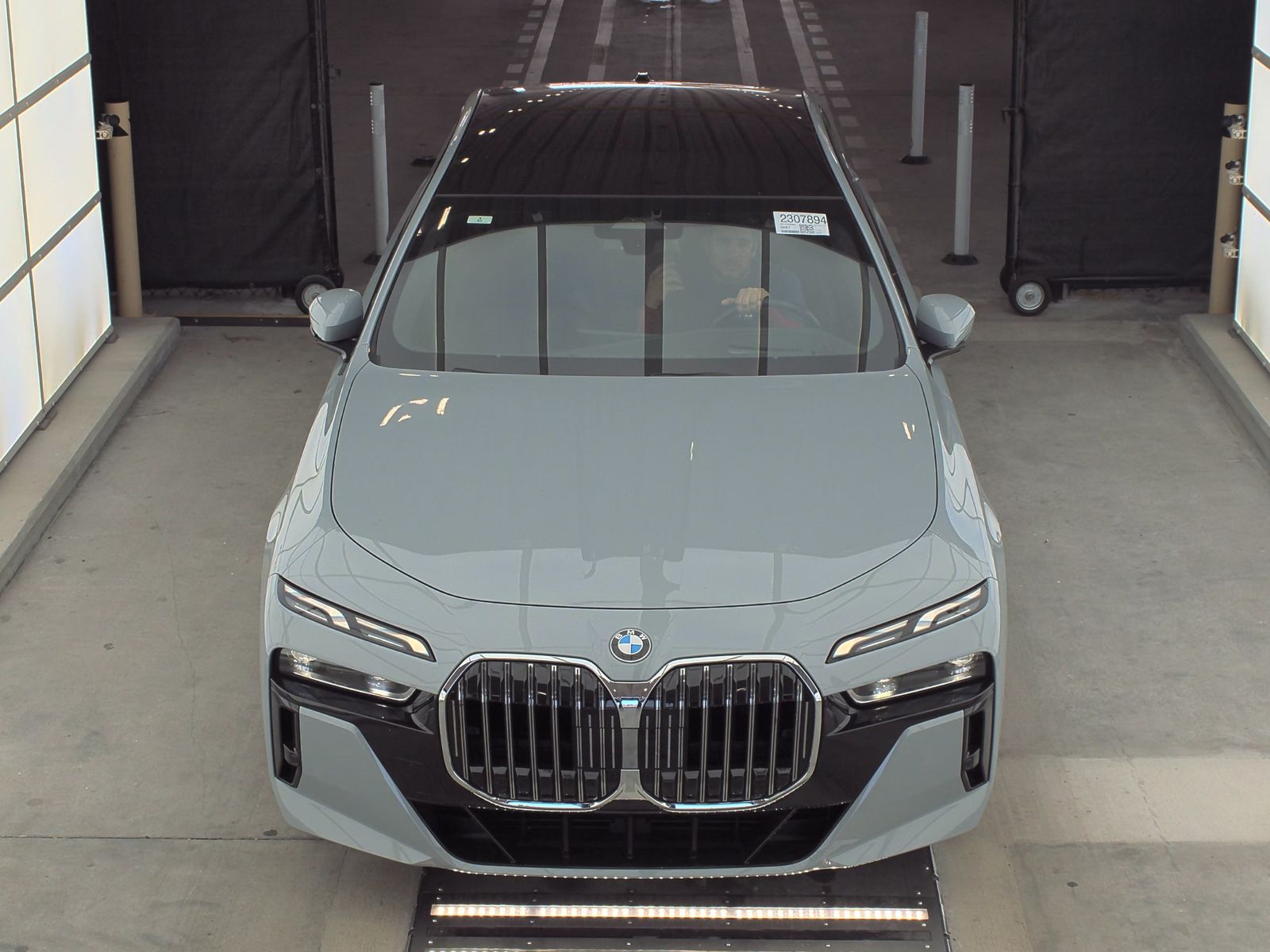 2024 BMW 7 Series 740i RWD