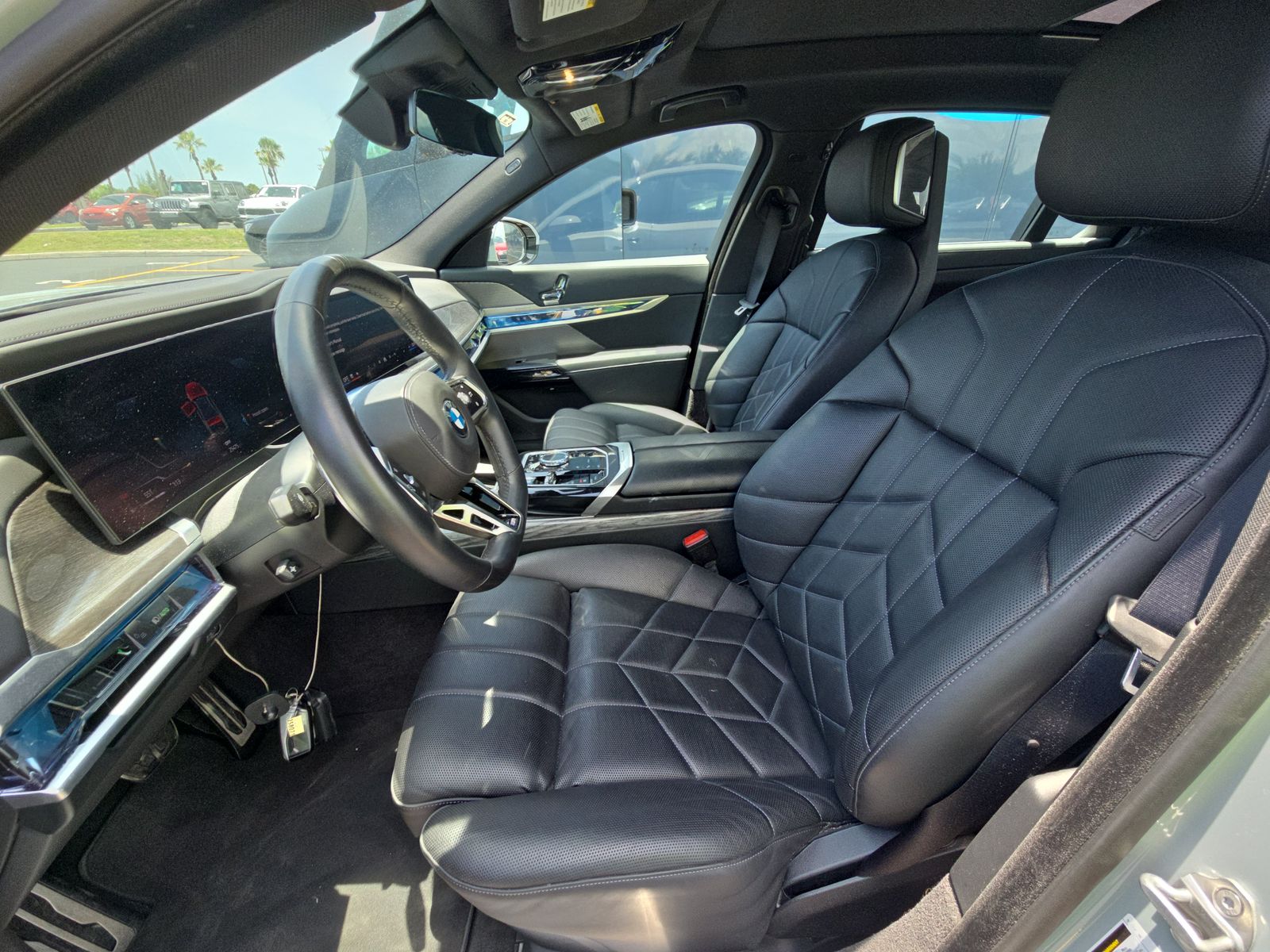 2024 BMW 7 Series 740i RWD