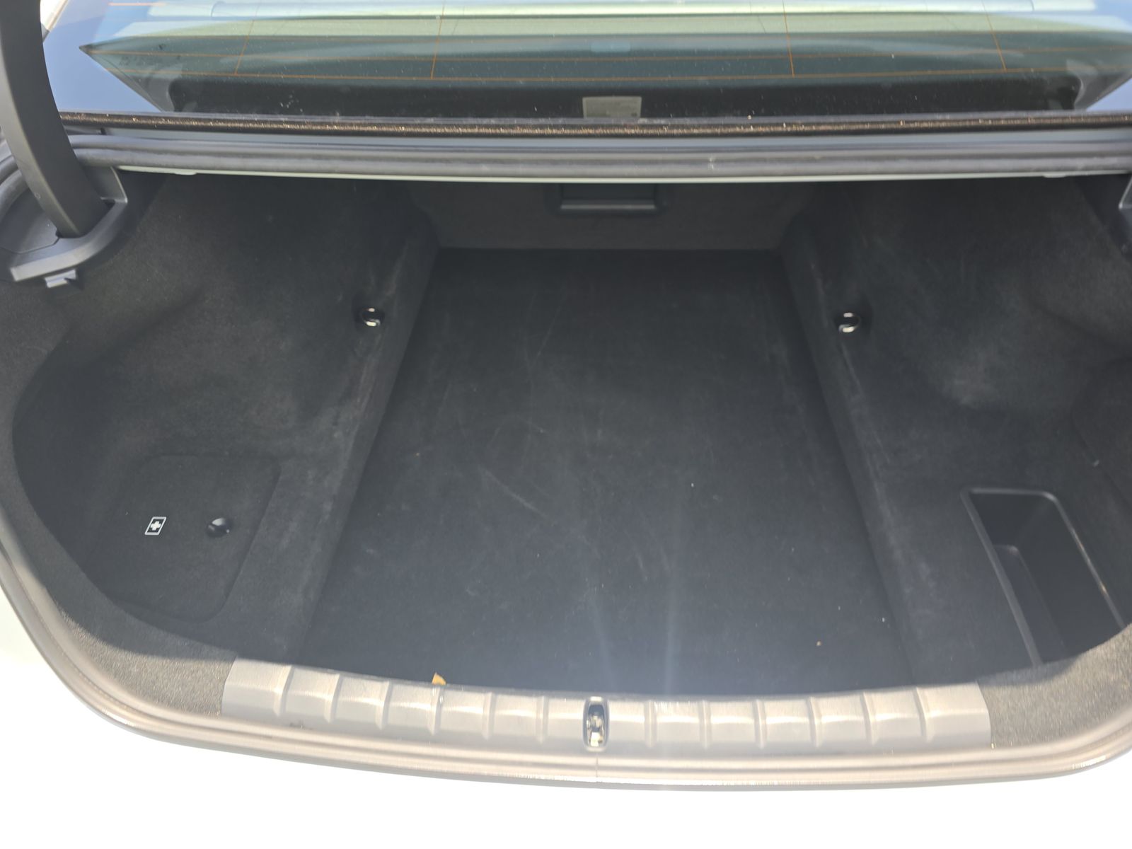 2024 BMW 7 Series 740i RWD