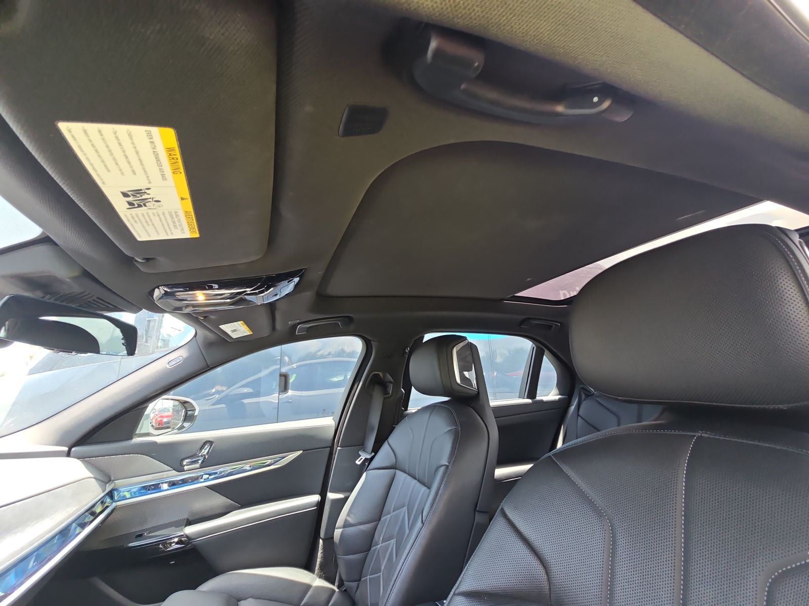 2024 BMW 7 Series 740i RWD