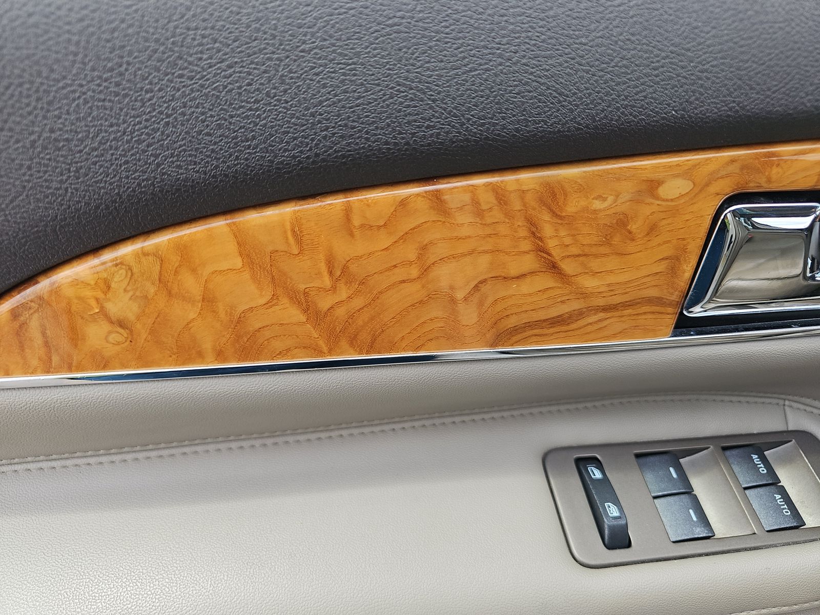 2015 Lincoln MKX Base FWD