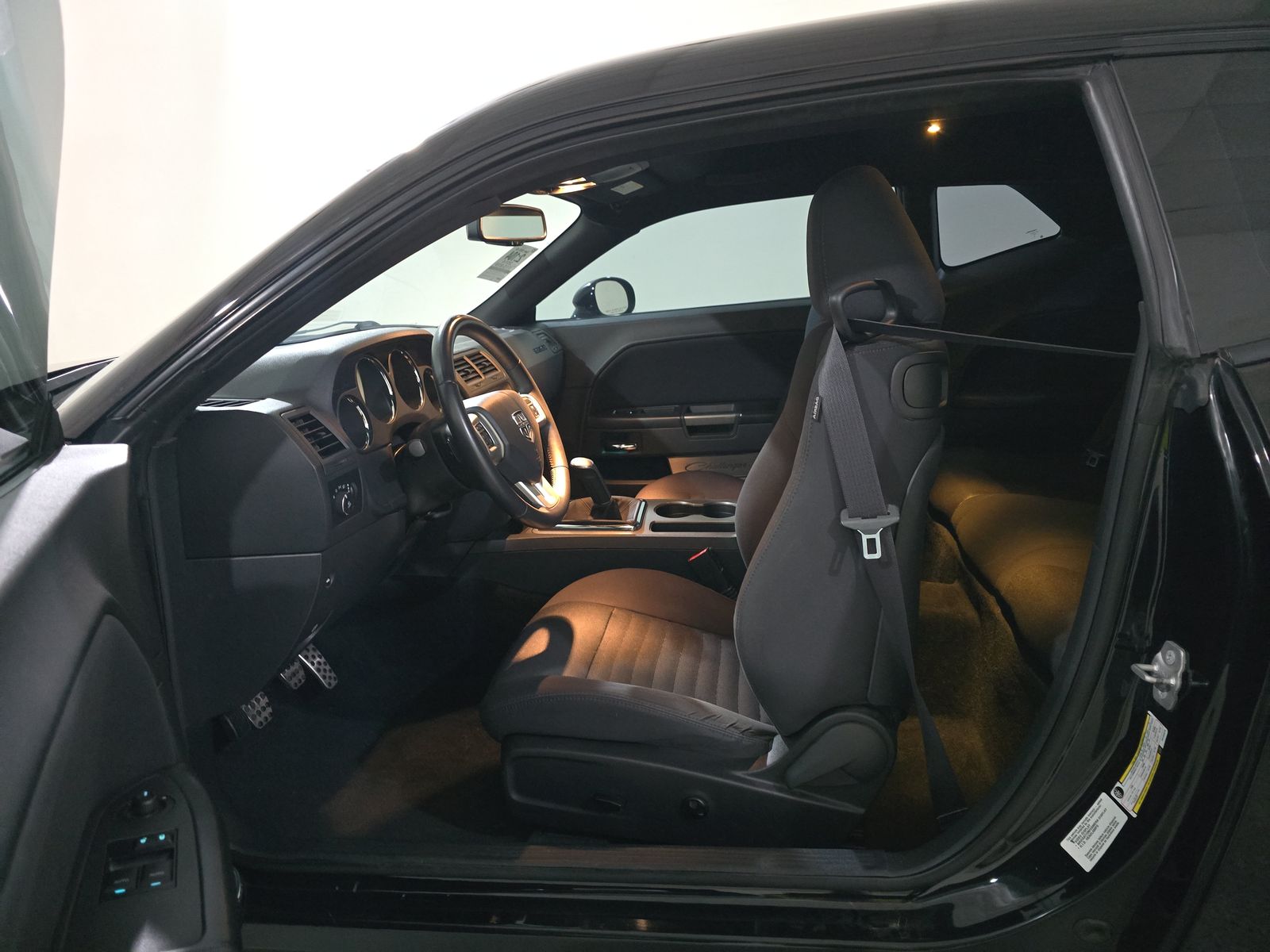 2014 Dodge Challenger R/T RWD