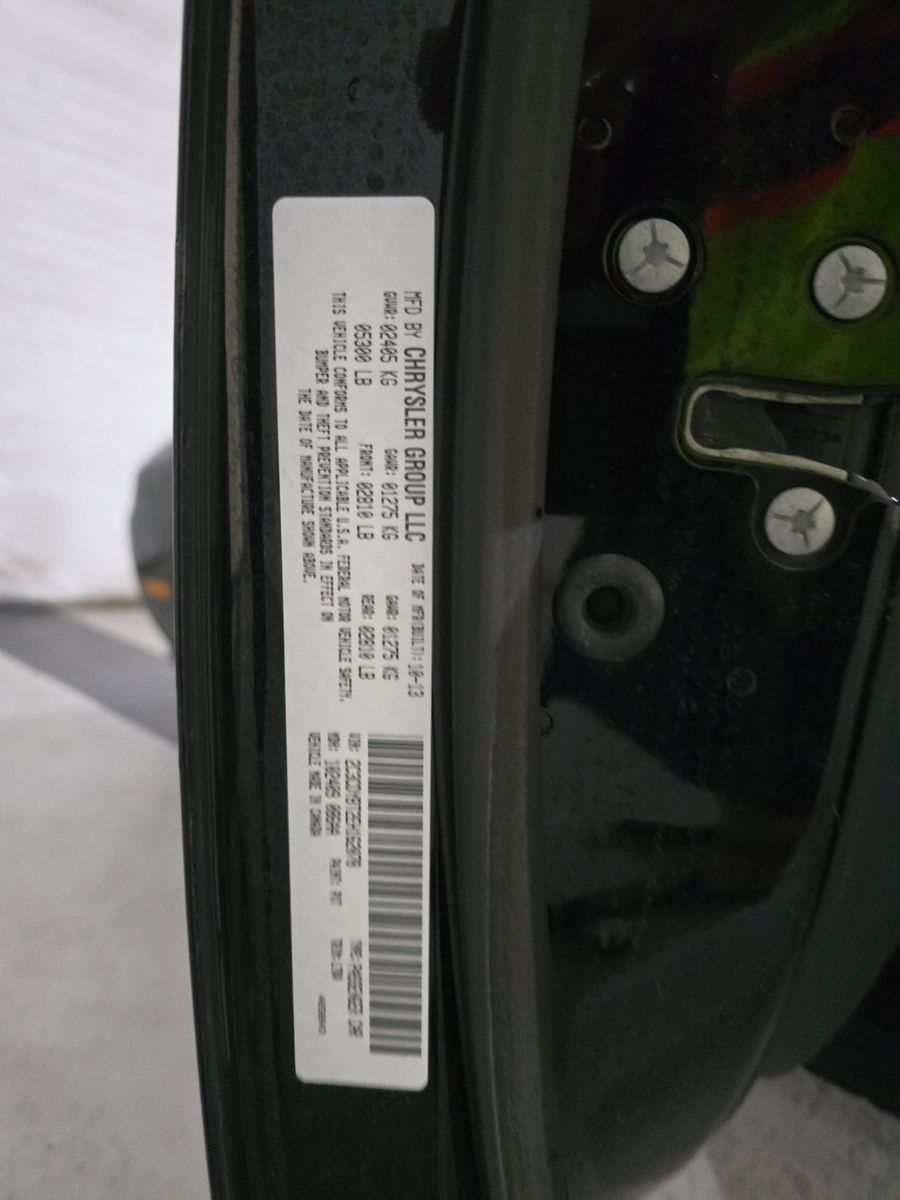 2014 Dodge Challenger R/T RWD