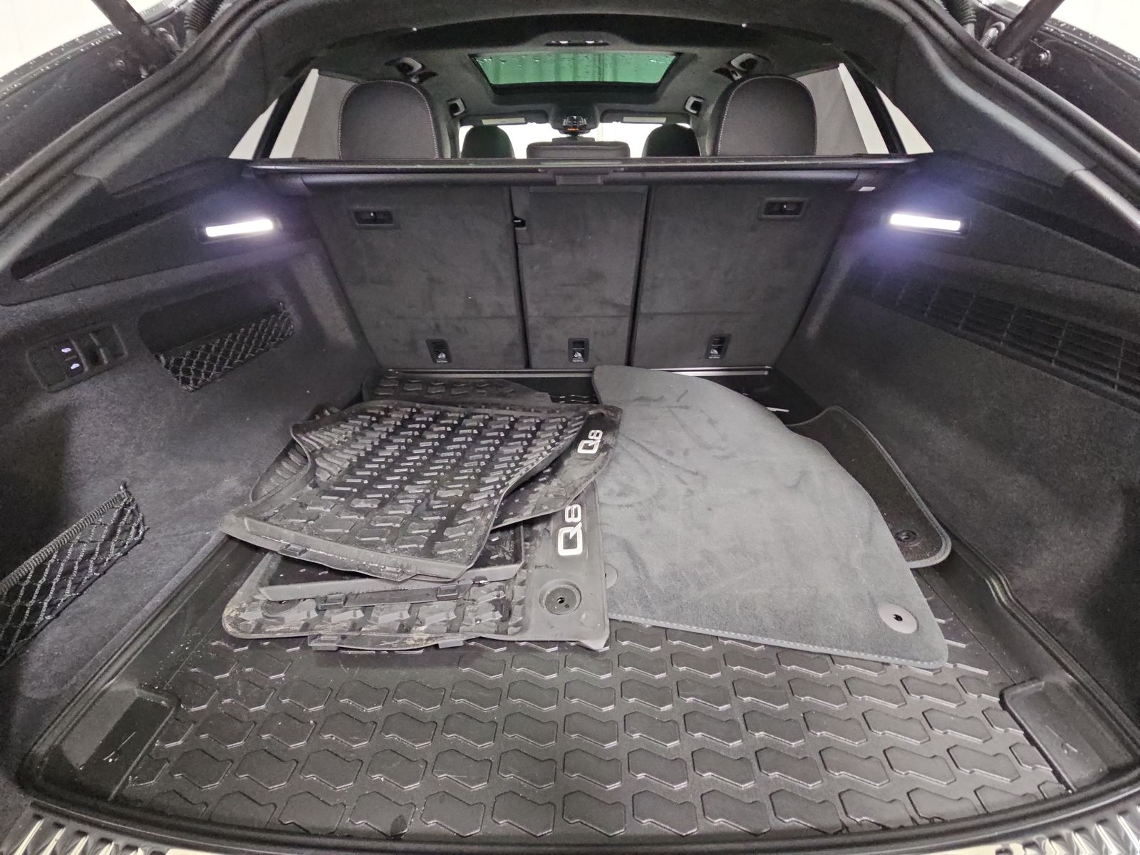 2025 Audi Q8 Prestige AWD
