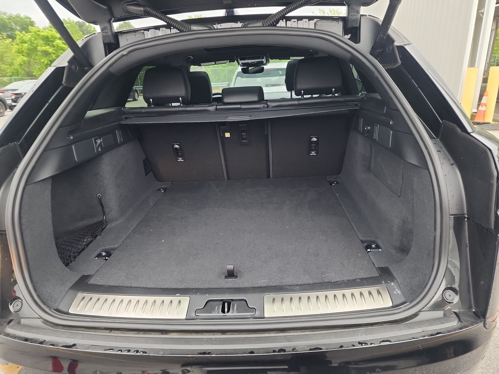2025 Land Rover Range Rover Velar Dynamic SE AWD