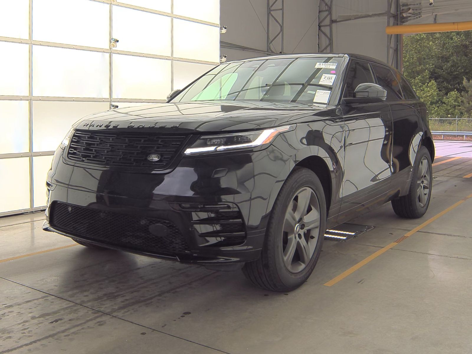 2025 Land Rover Range Rover Velar Dynamic SE AWD