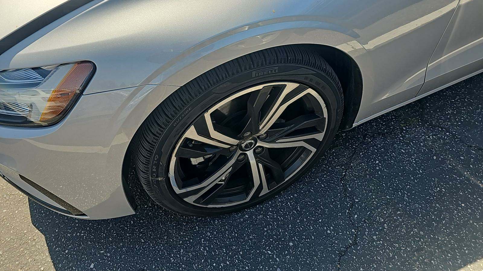 2024 Volvo S60 B5 Core AWD
