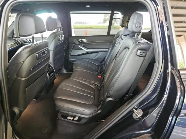 2022 BMW X7 xDrive40i AWD