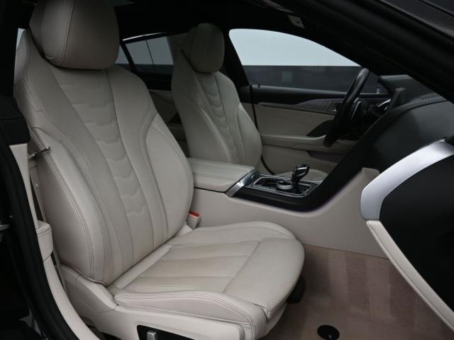 2022 BMW 8 Series 840i xDrive AWD