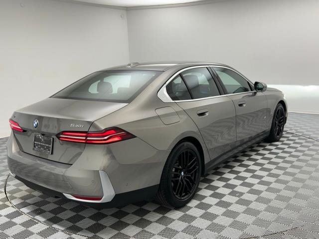 2024 BMW 5 Series 530i xDrive AWD