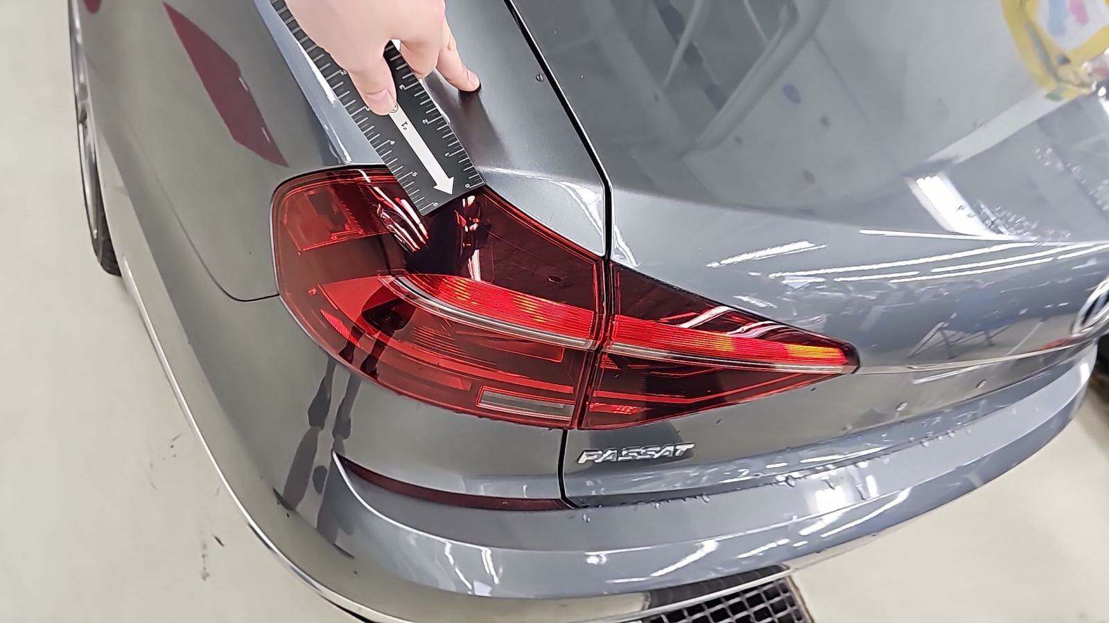 2018 Volkswagen Passat 2.0T R-Line FWD