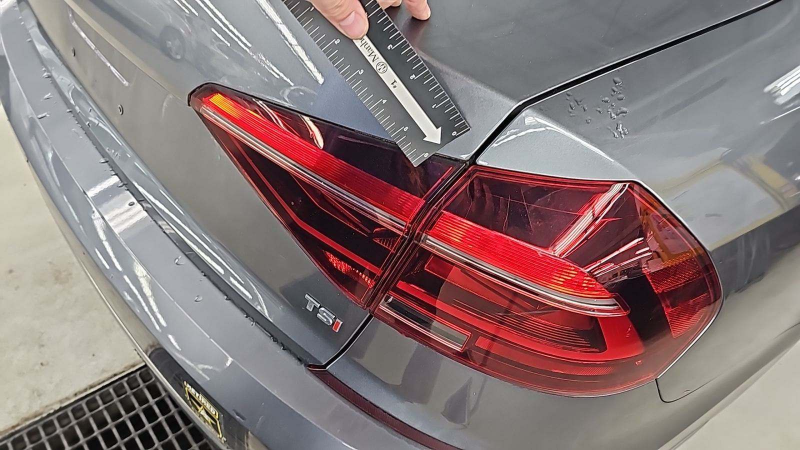 2018 Volkswagen Passat 2.0T R-Line FWD