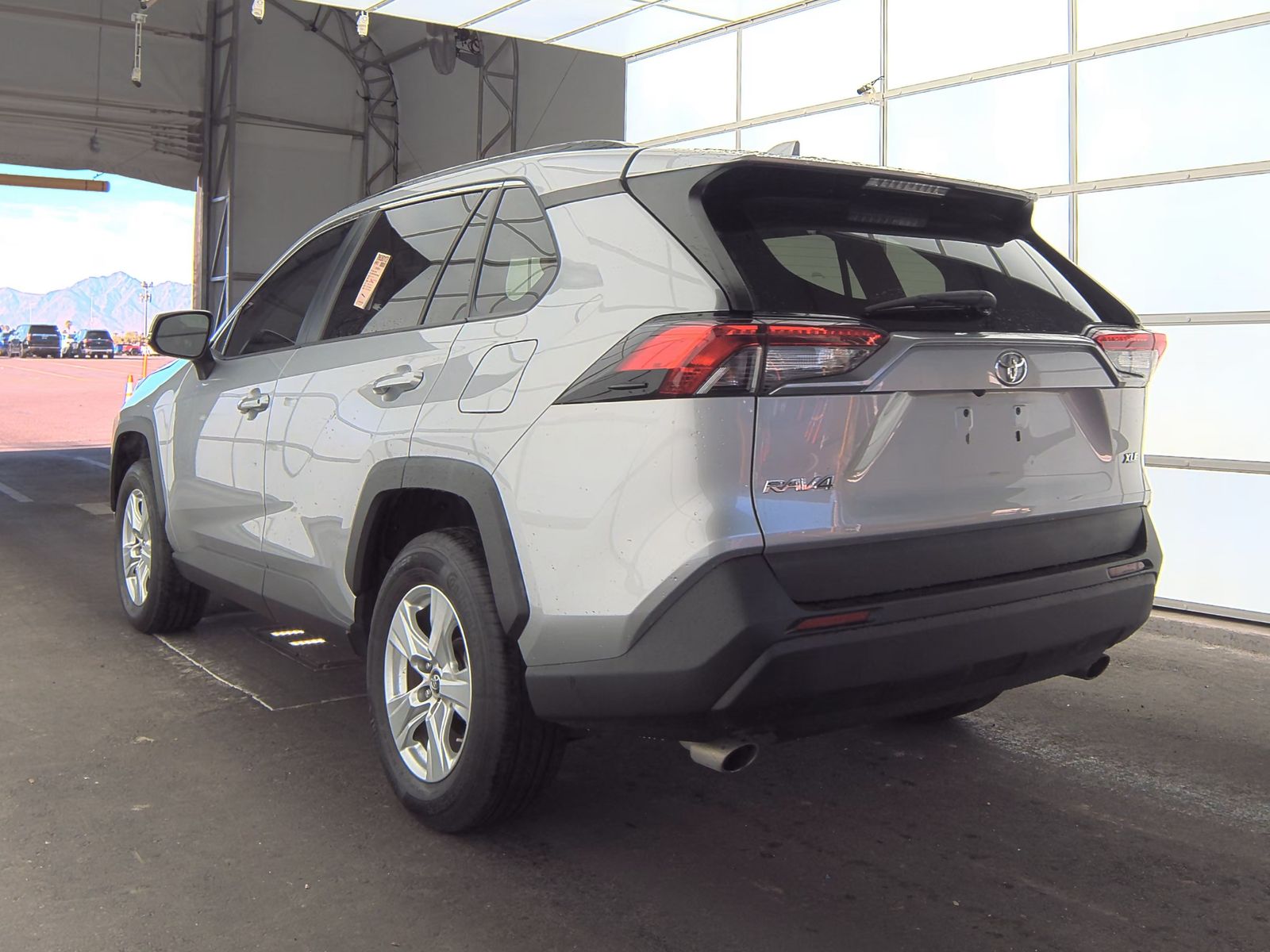 2019 Toyota RAV4 XLE FWD