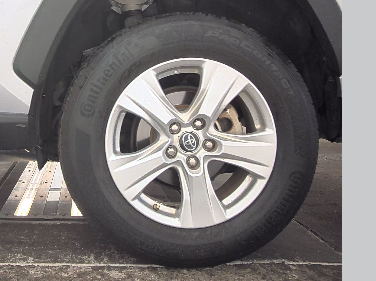 2019 Toyota RAV4 XLE FWD