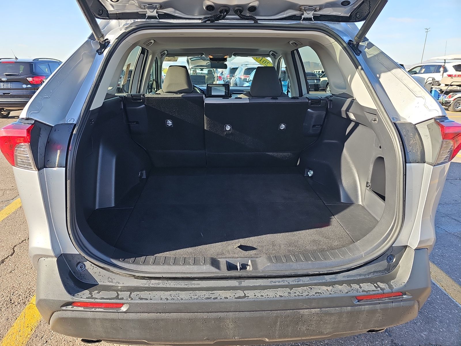 2019 Toyota RAV4 XLE FWD