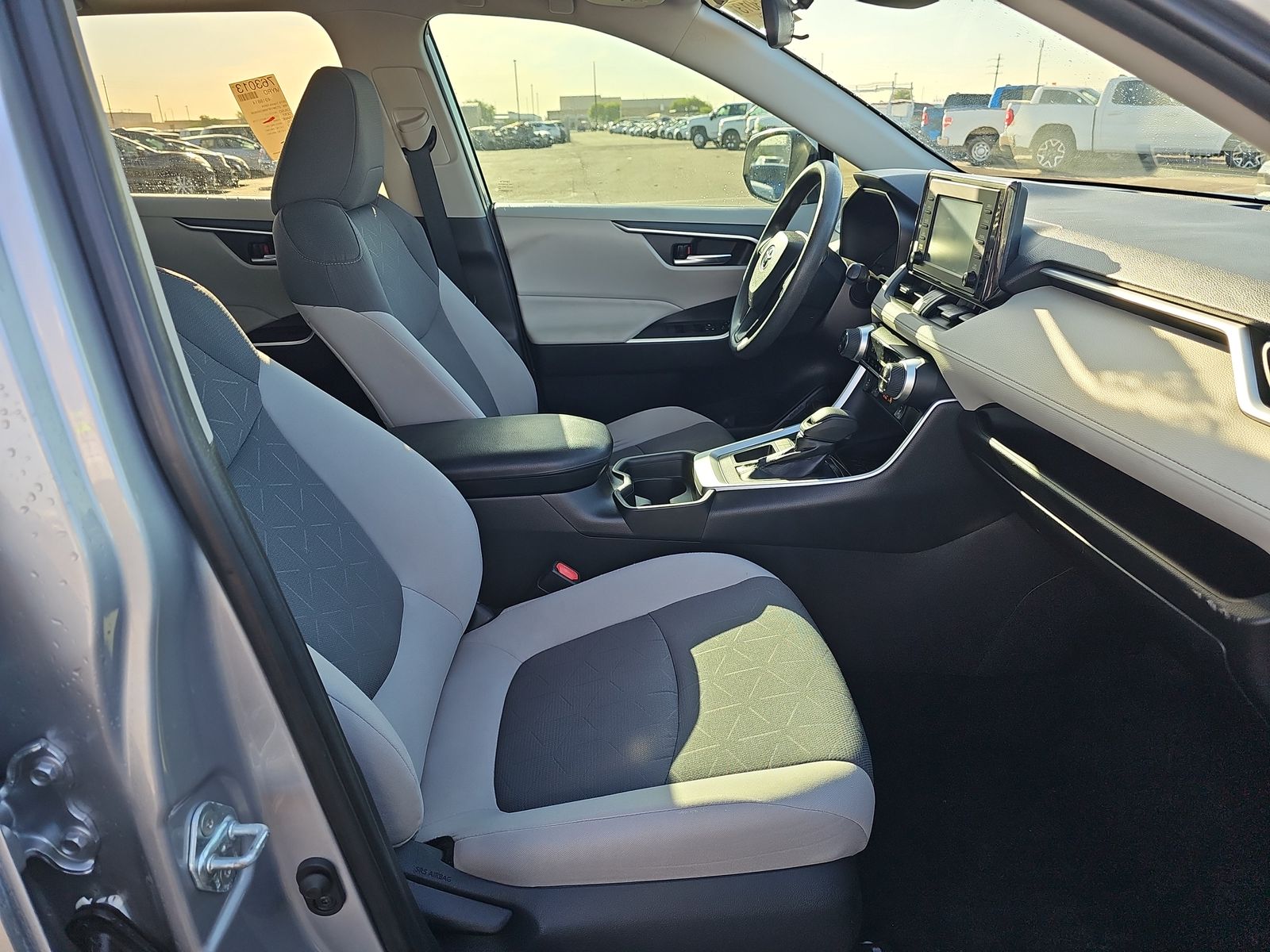 2019 Toyota RAV4 XLE FWD