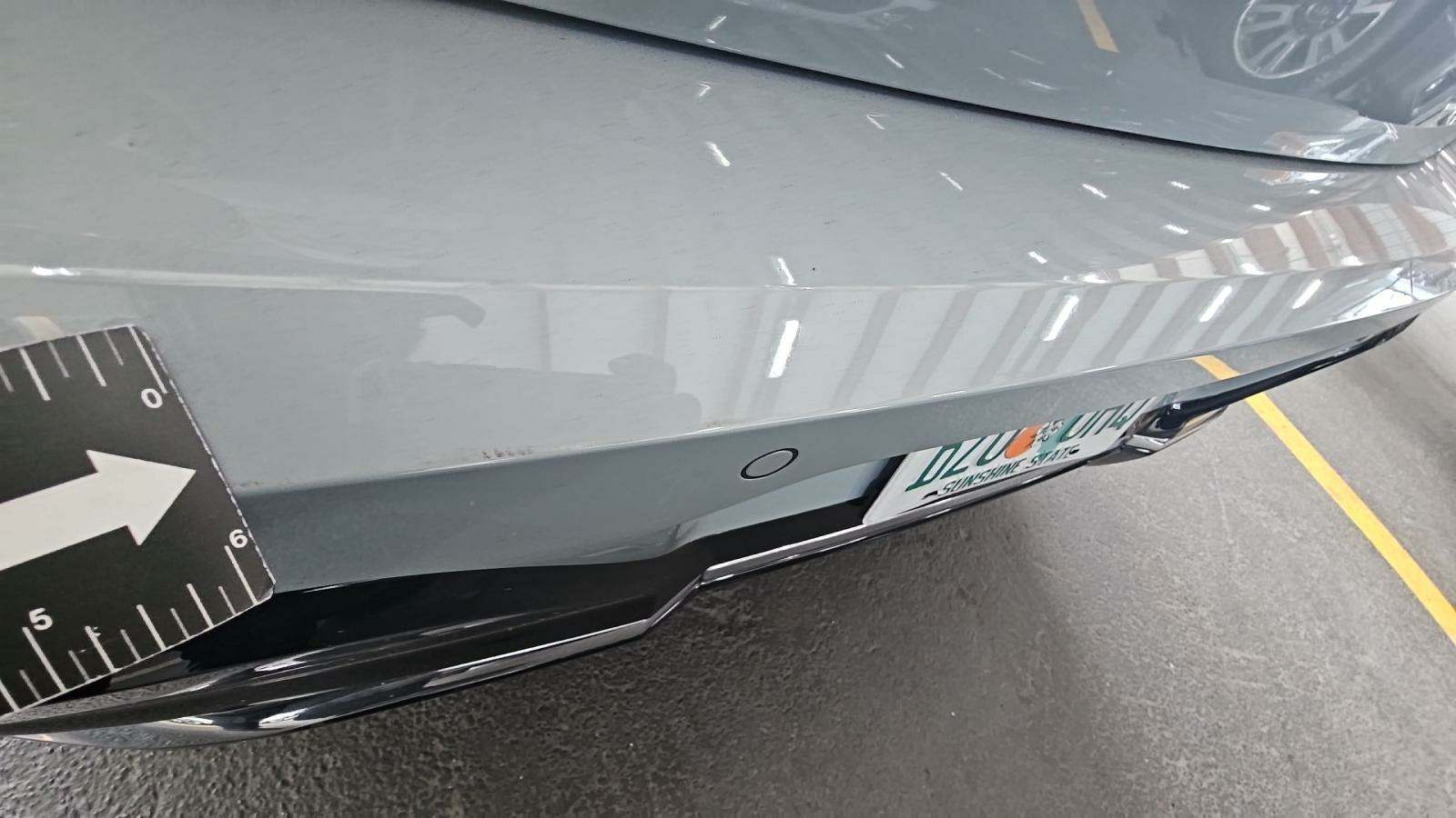 2024 BMW 7 Series 740i RWD