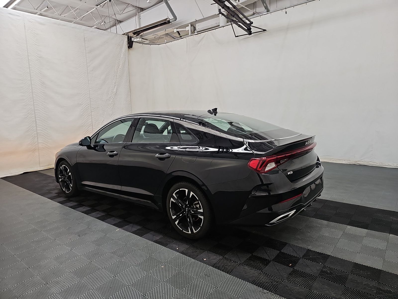 2023 Kia K5 GT-Line FWD
