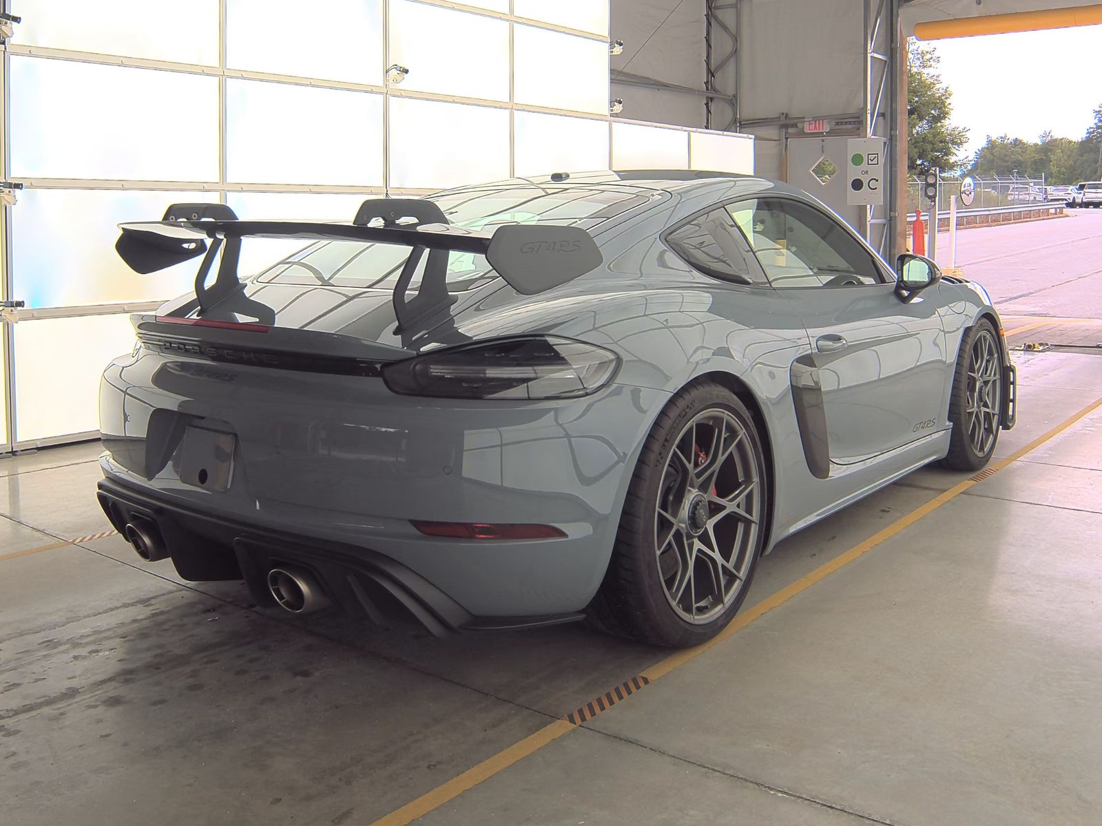 2024 Porsche 718 Cayman GT4 RS RWD