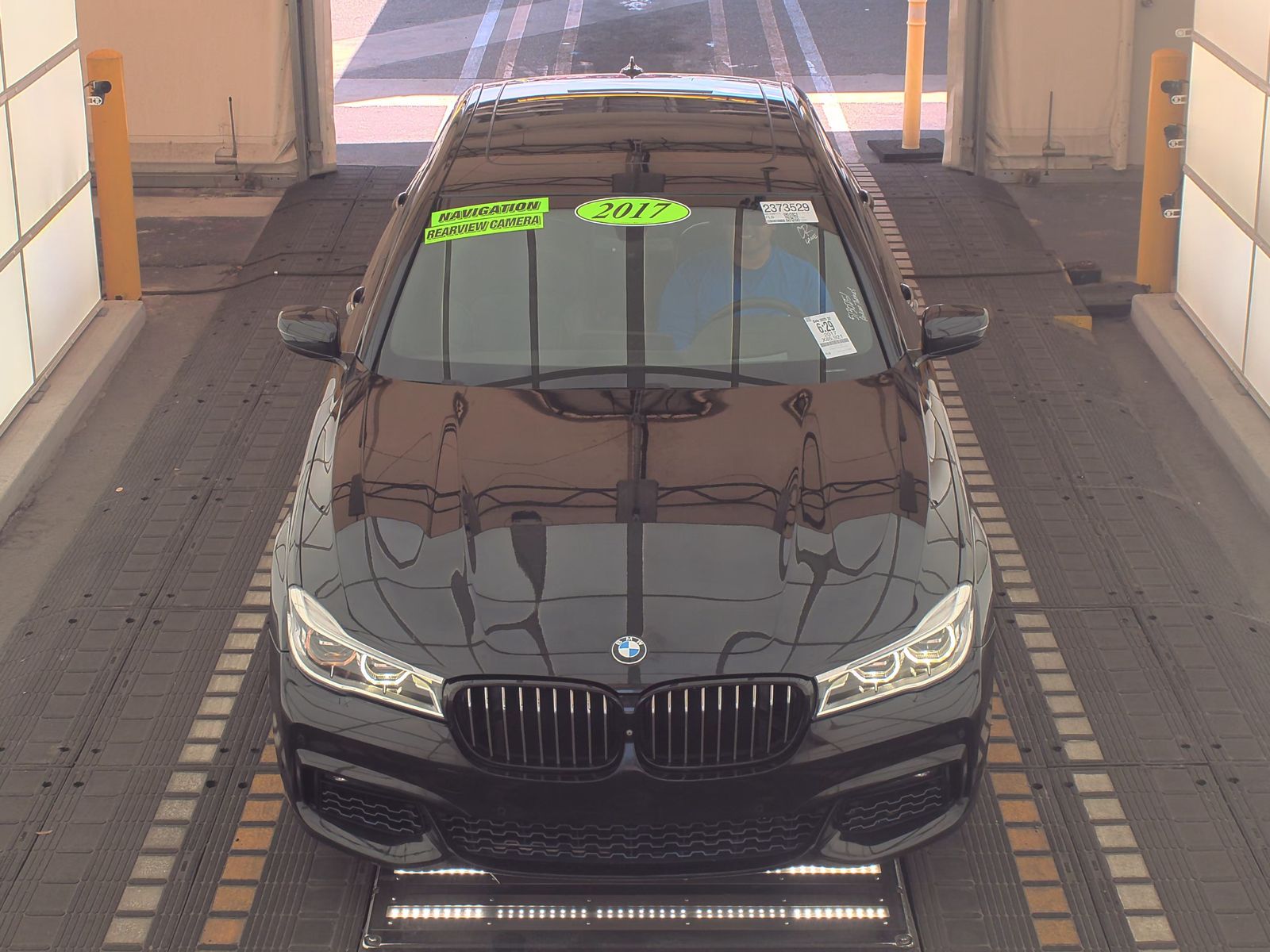2017 BMW 7 Series 750i RWD