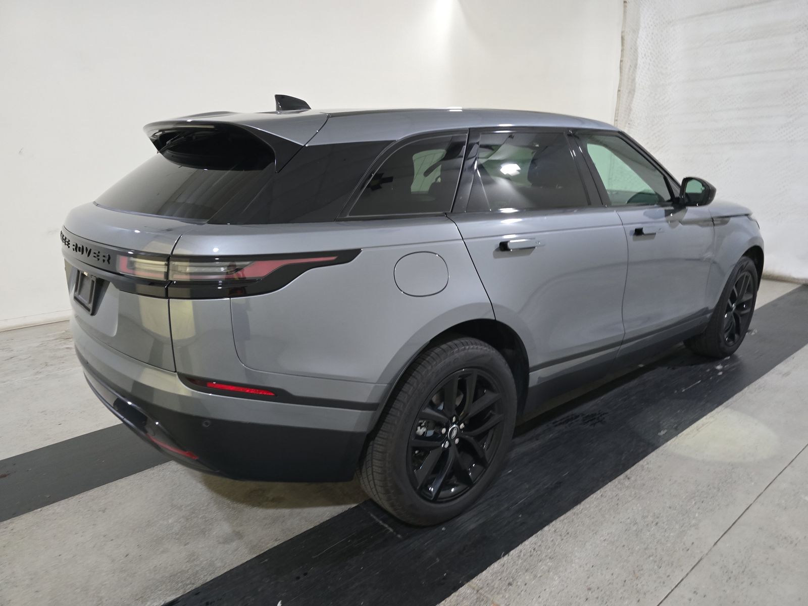 2025 Land Rover Range Rover Velar S AWD