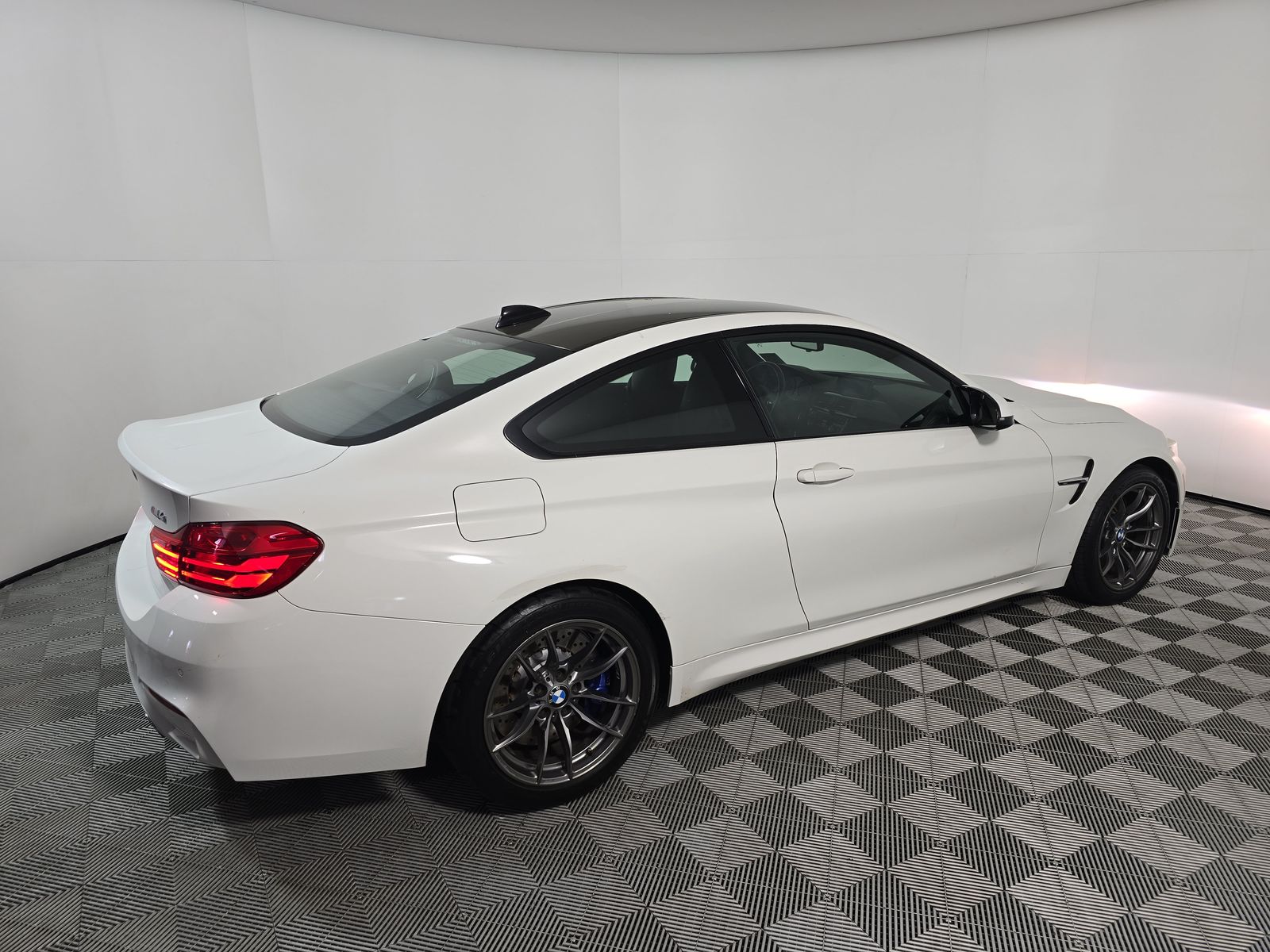 2015 BMW M4 Base RWD