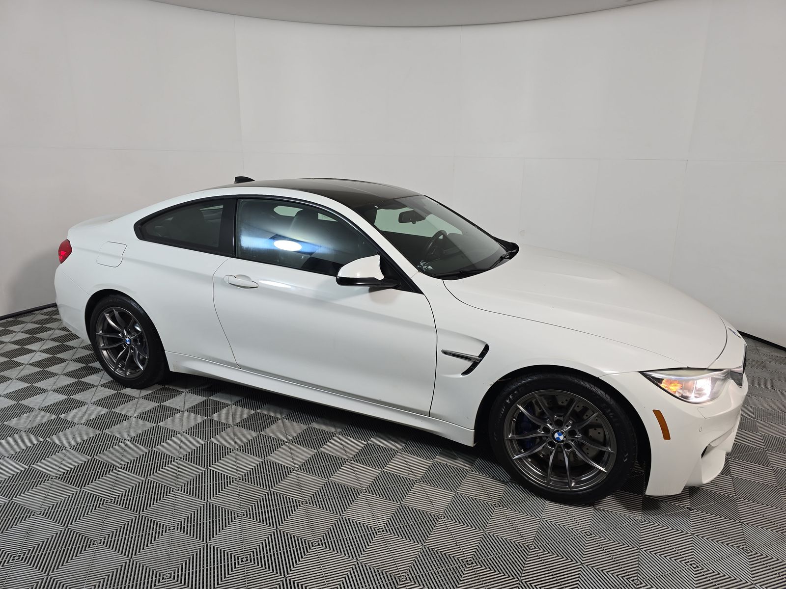 2015 BMW M4 Base RWD