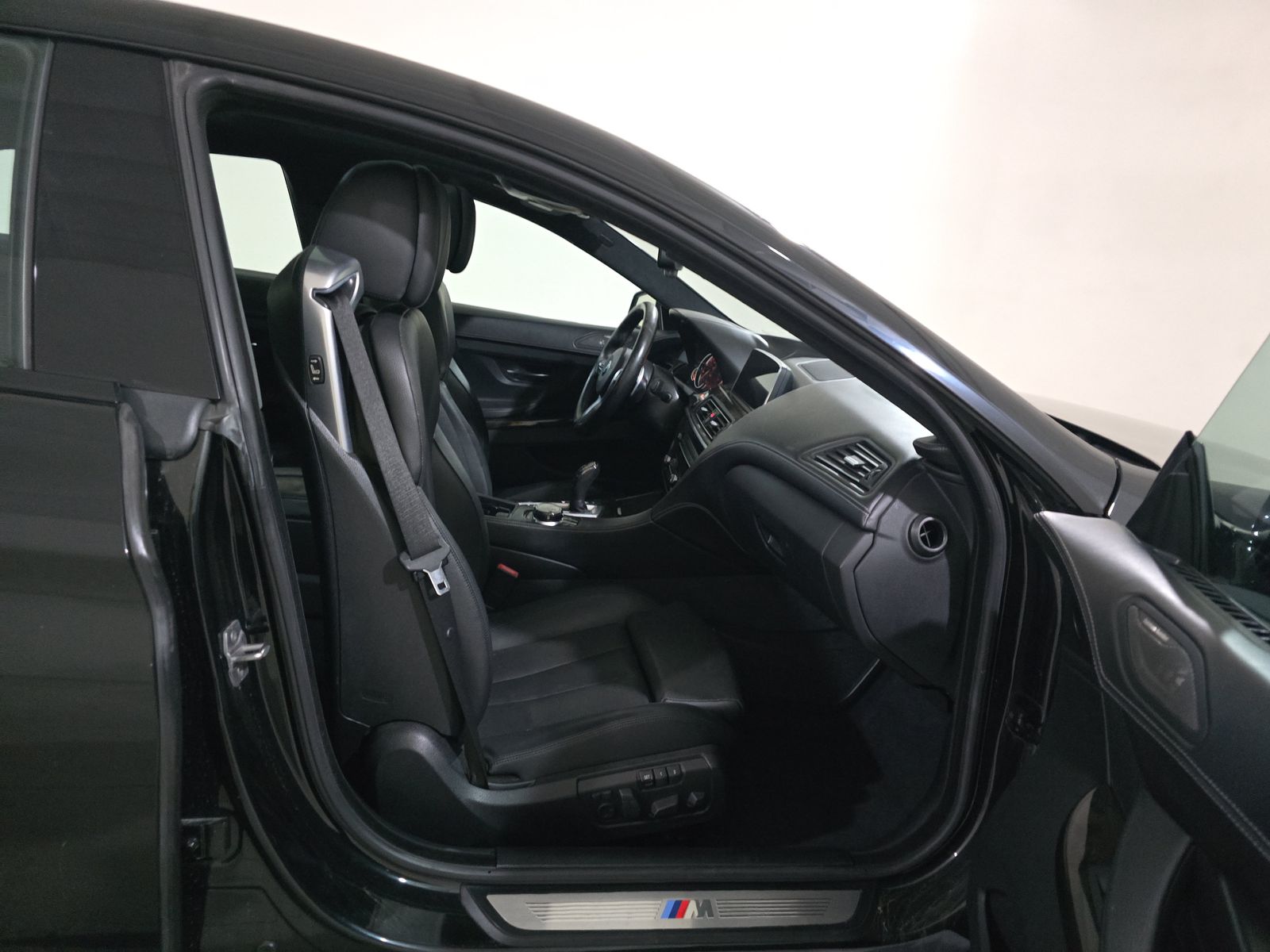 2019 BMW 6 Series 640i RWD