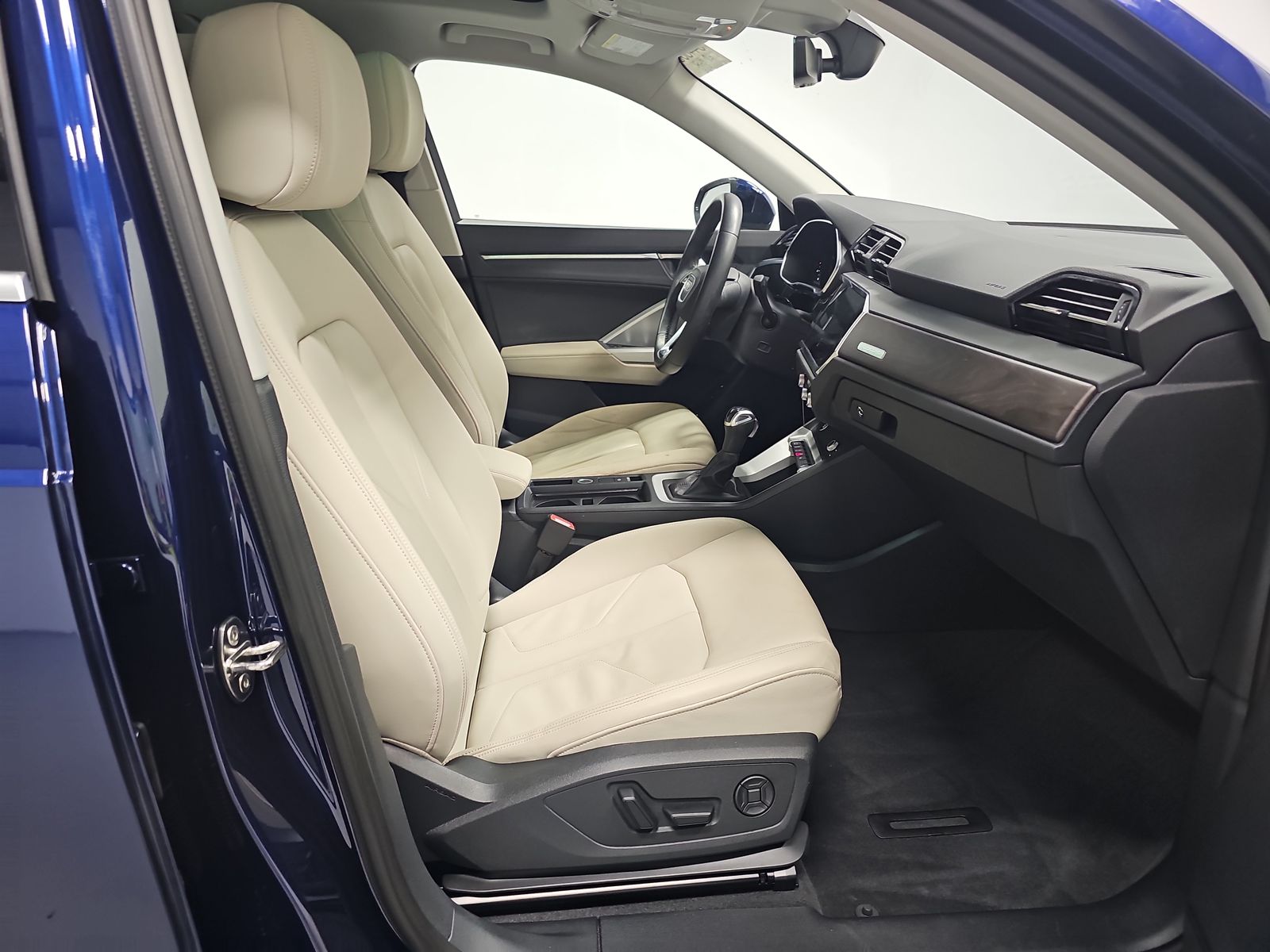 2022 Audi Q3 2.0T Premium Plus AWD