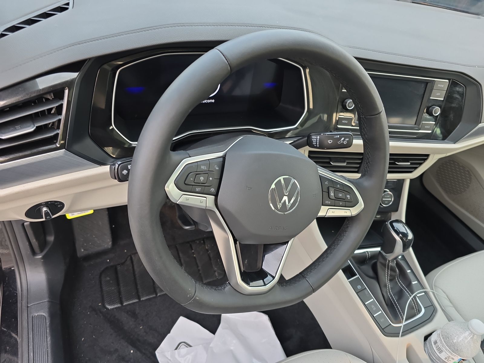 2024 Volkswagen Jetta 1.5T SE FWD