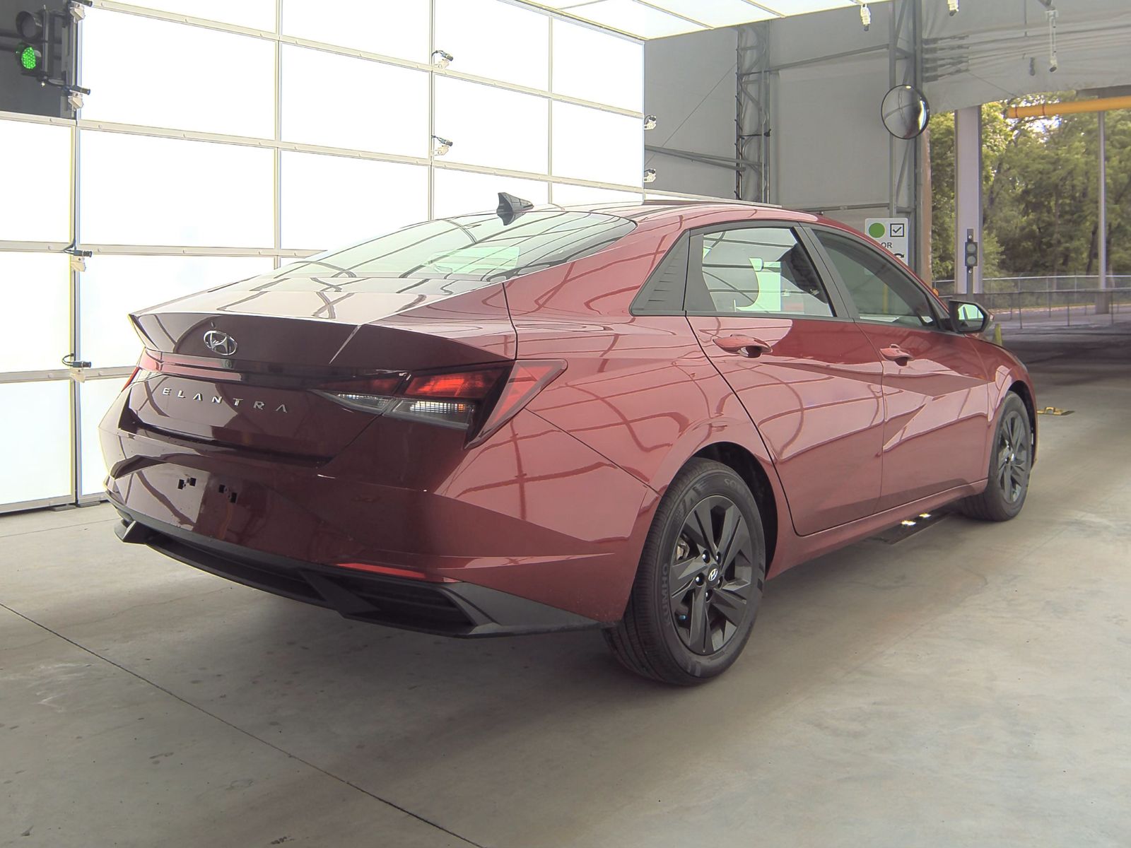 2023 Hyundai Elantra SEL FWD