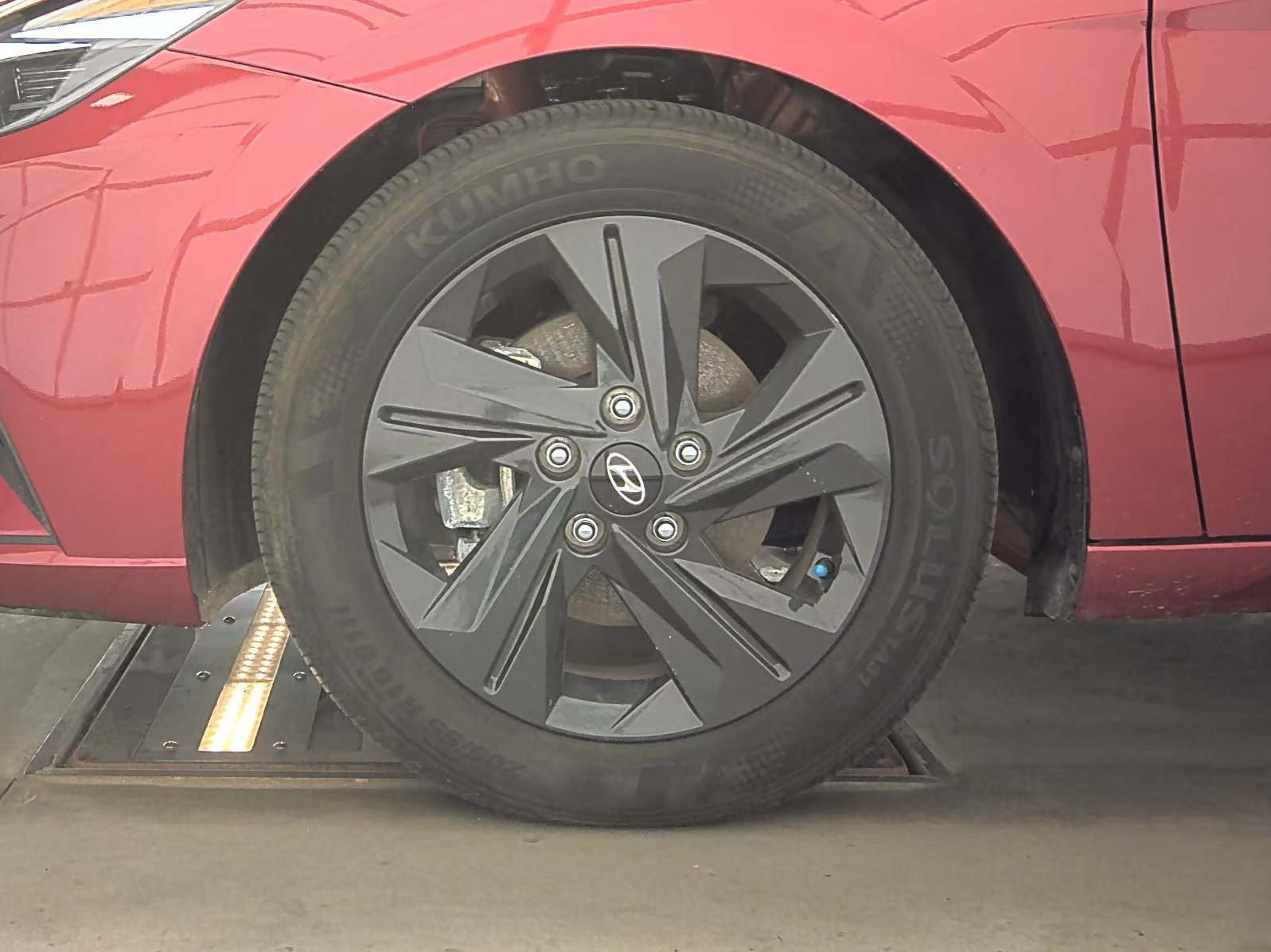 2023 Hyundai Elantra SEL FWD