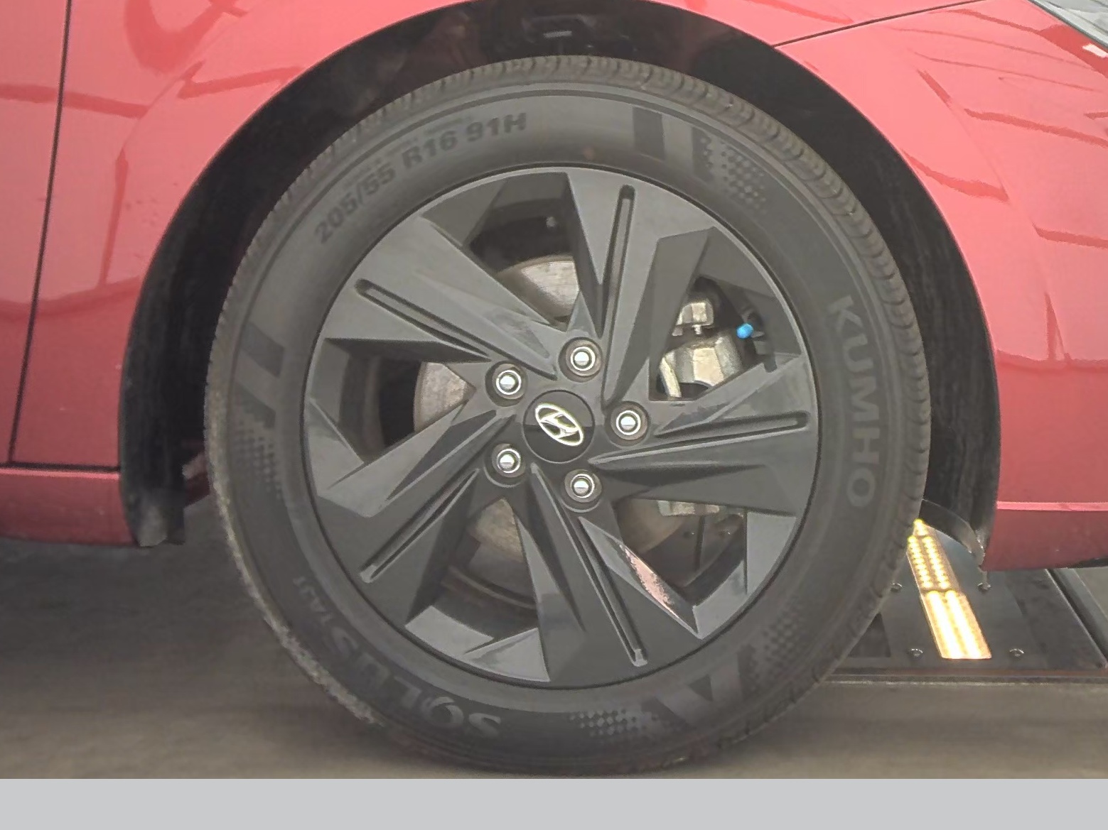 2023 Hyundai Elantra SEL FWD